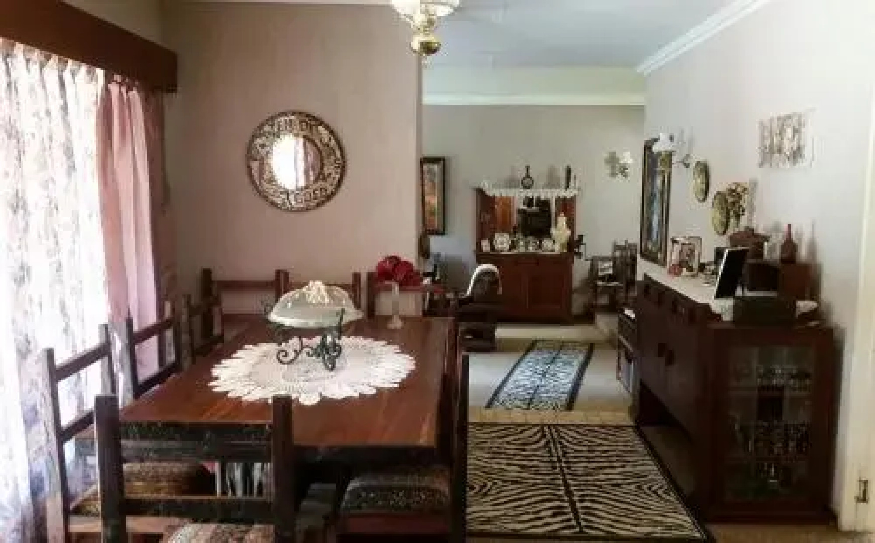 LekkeRus Guest House