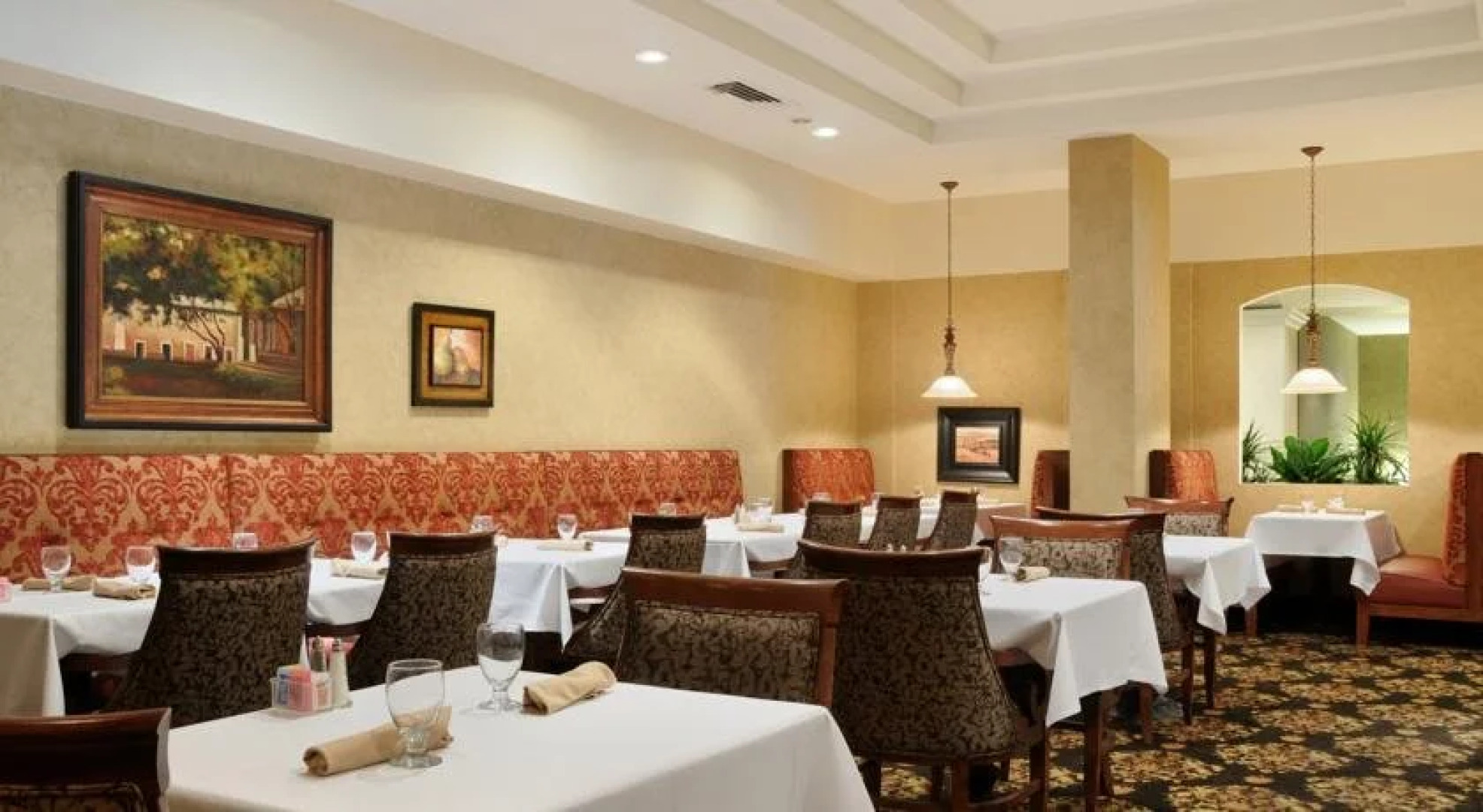 Ramada Plaza Hotel & Conference Center