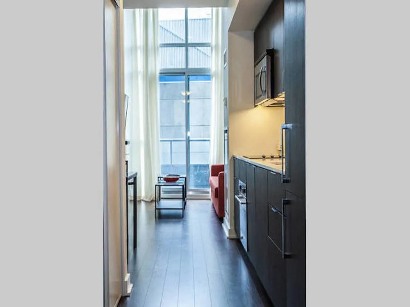 Pinnacle Suites - Trendy 2-Story Loft offered by Short Term Stays