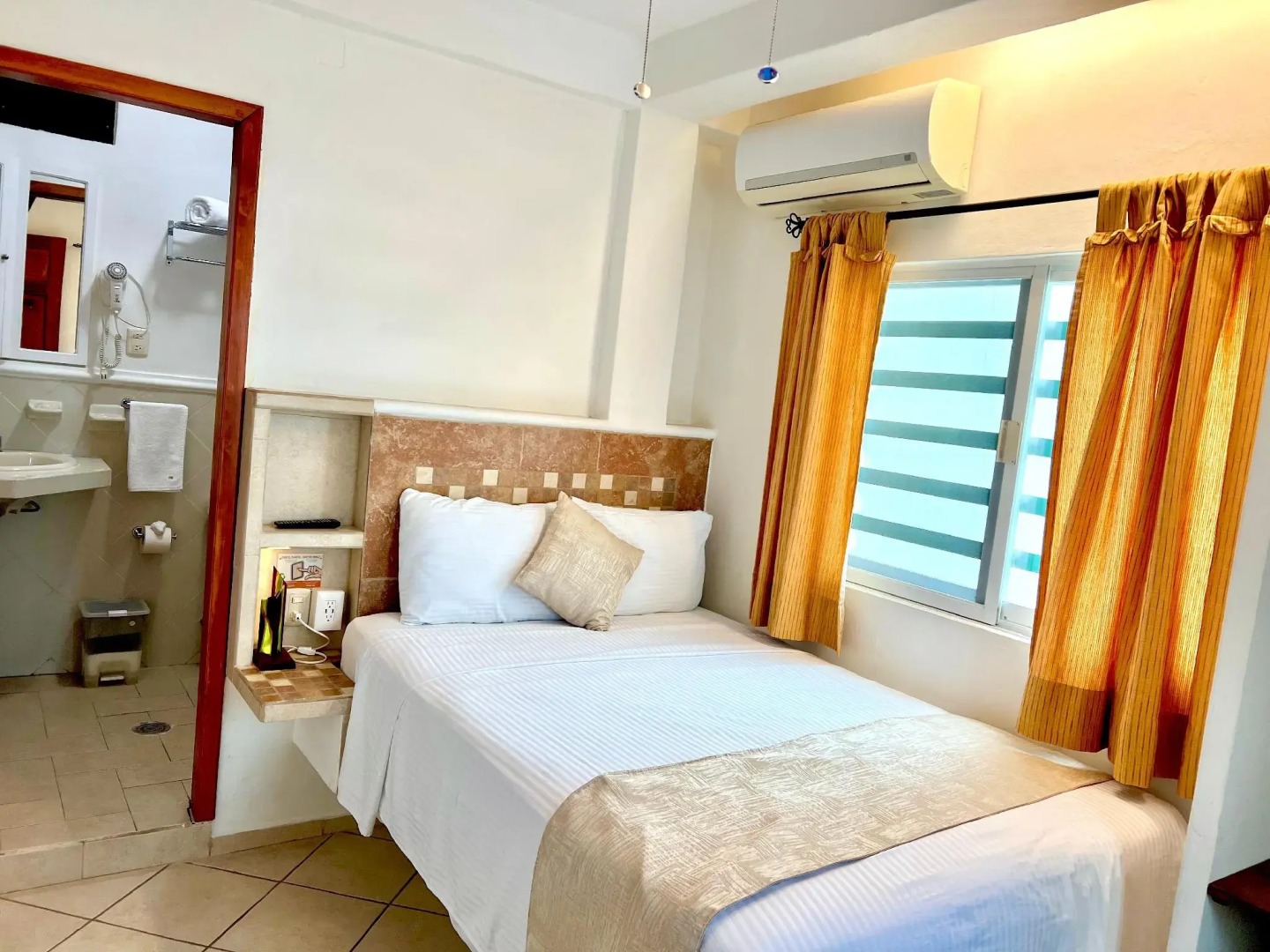 Hotel & Restaurant Bucaneros, Isla Mujeres