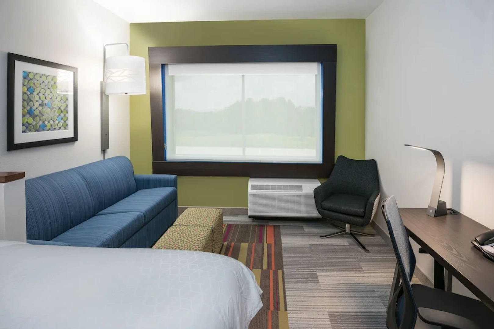 Holiday Inn Express & Suites Bryan