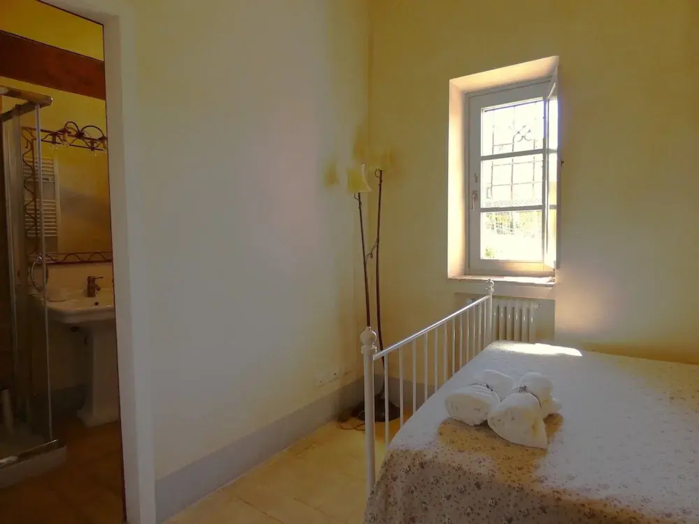 I Escape to Umbria, Quiet