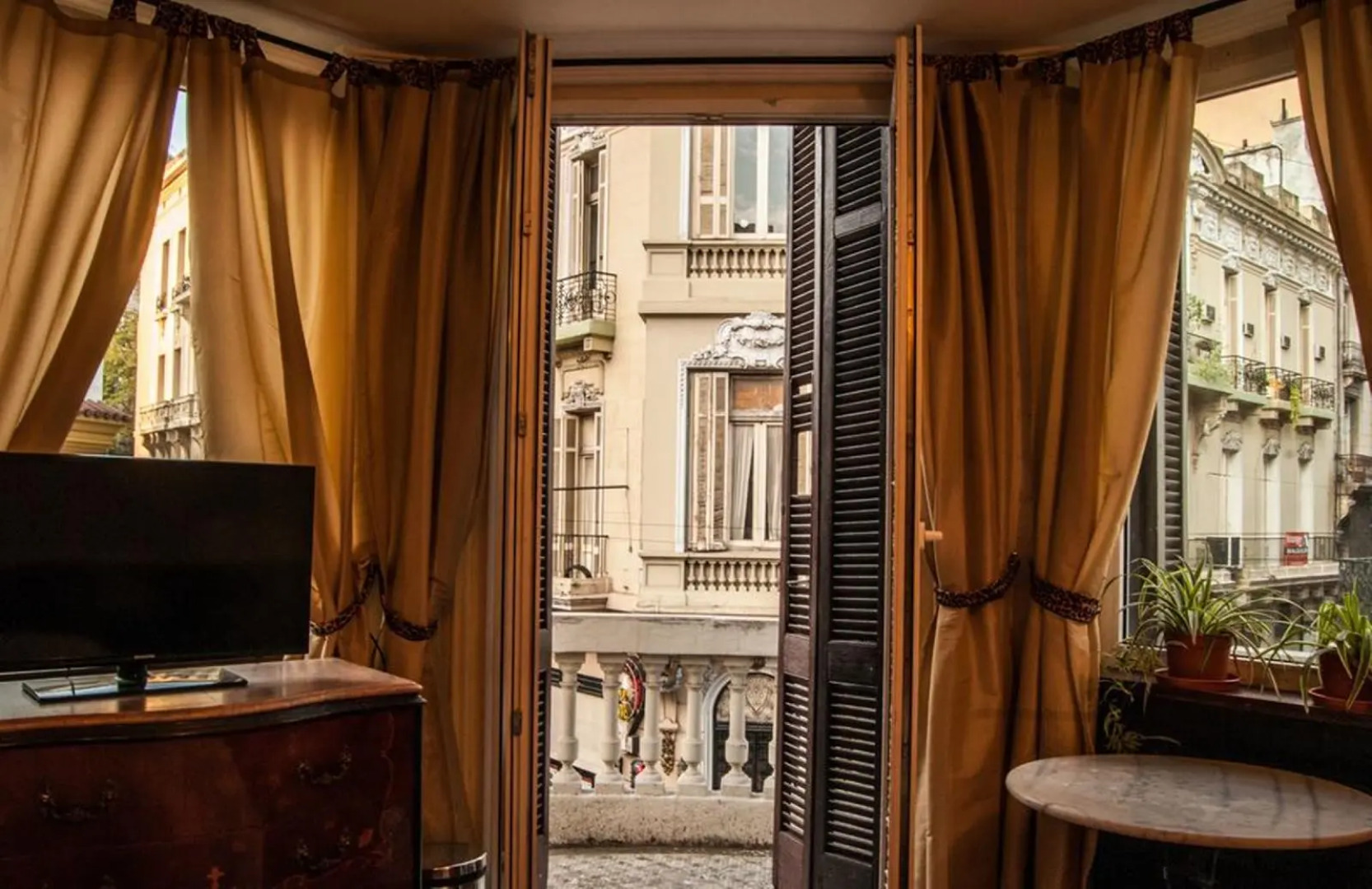 DEL900 Hostel Boutique