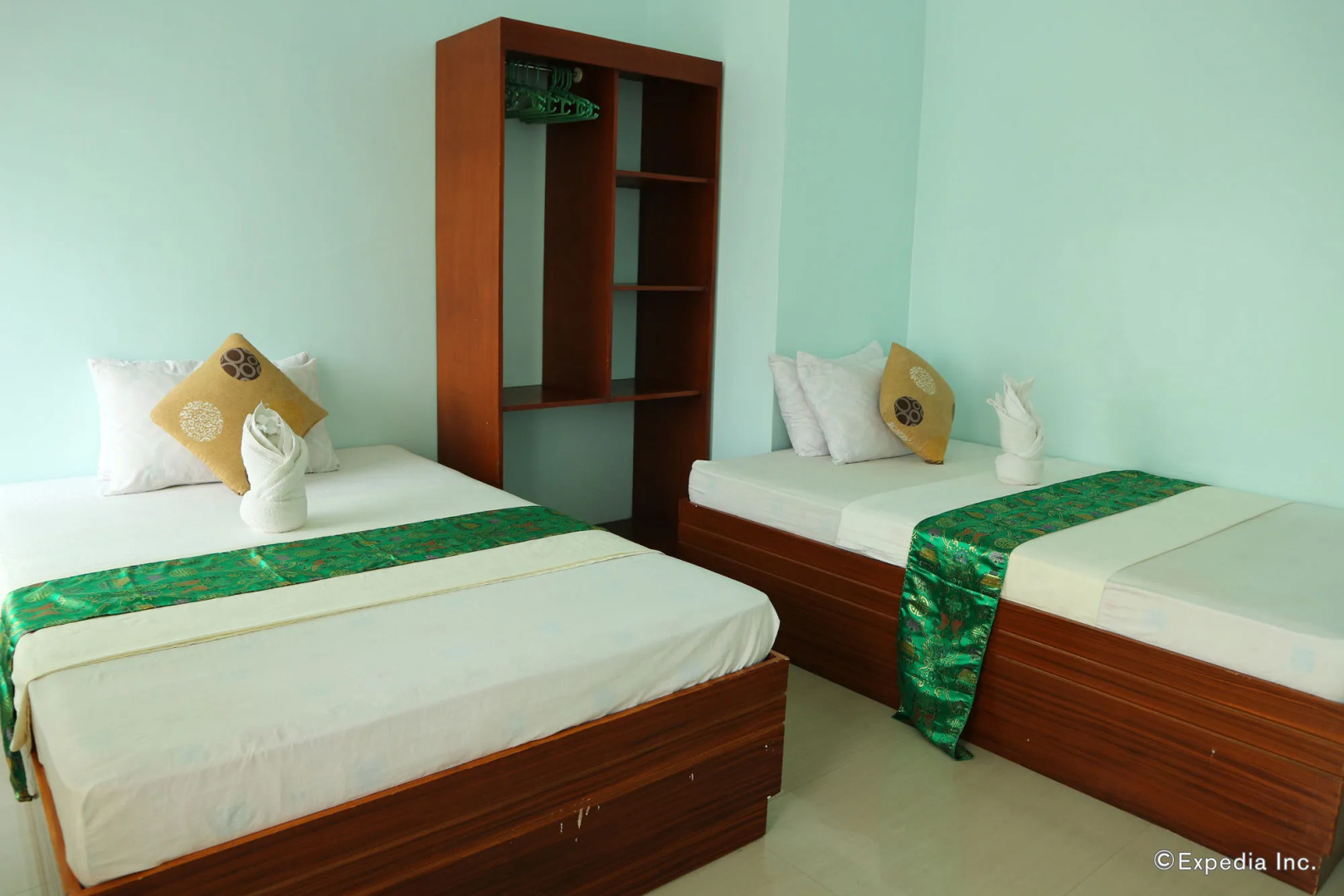 Westville Tourist Inn