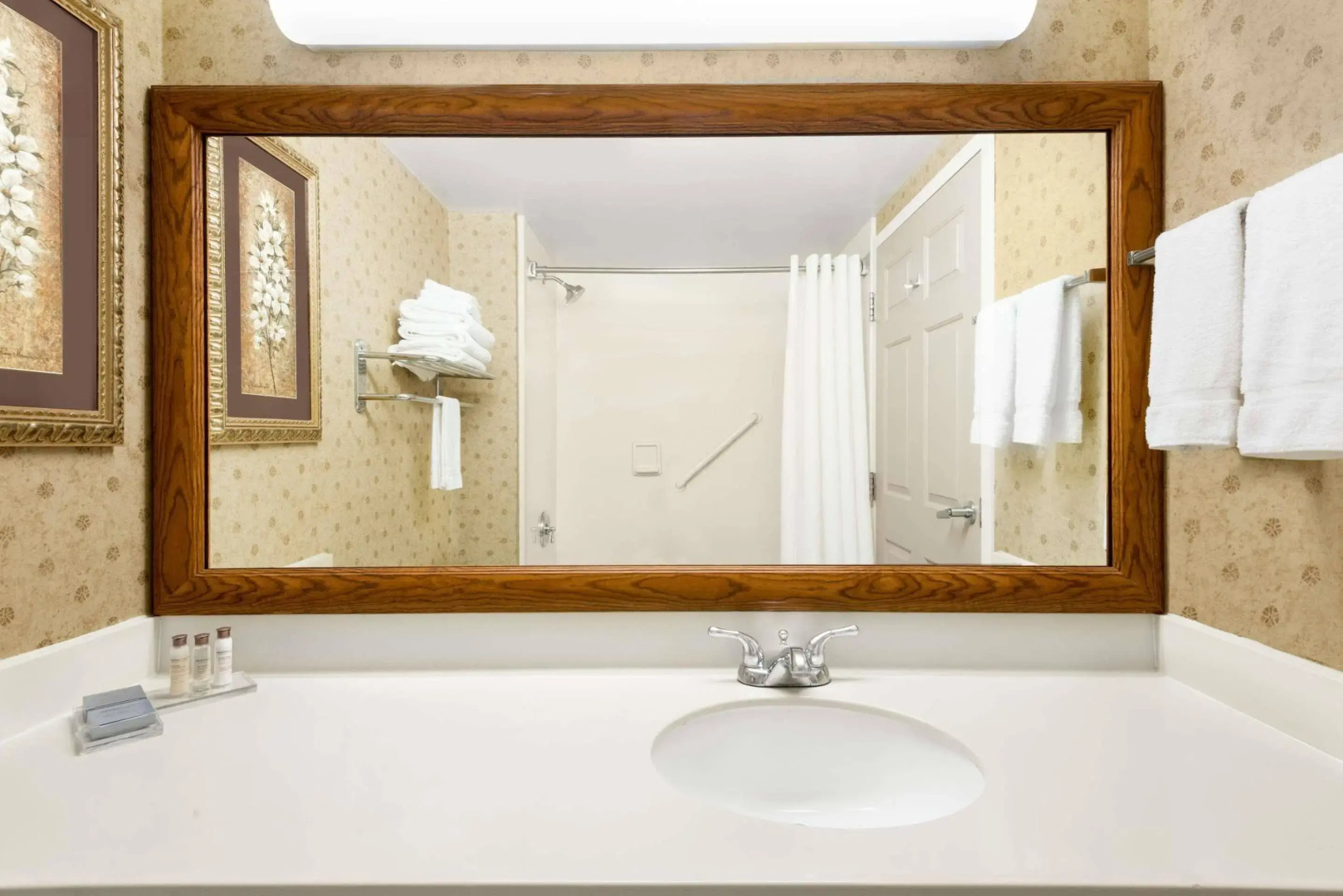 Spark by Hilton Mechanicsburg