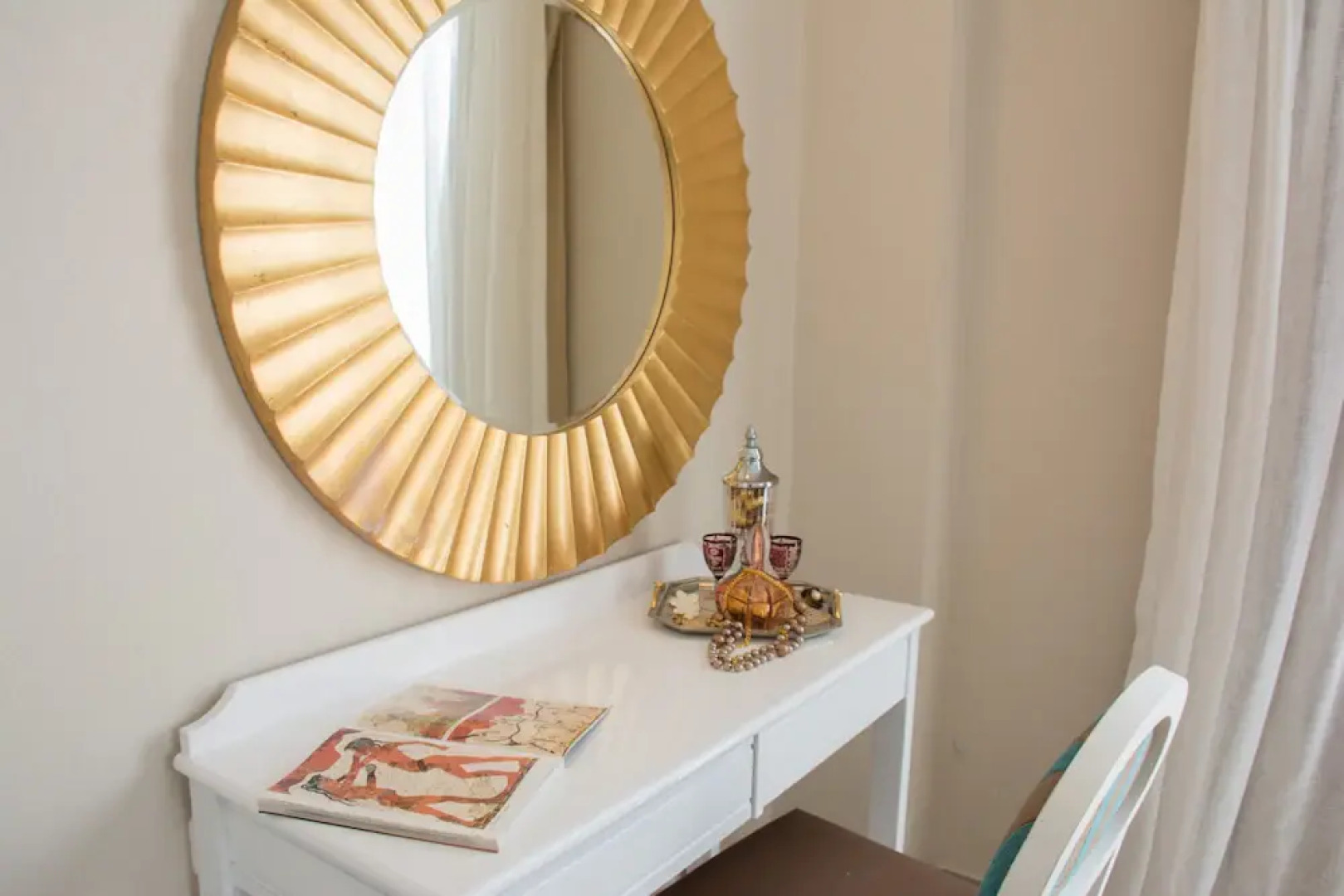 Windmill Apartments 2