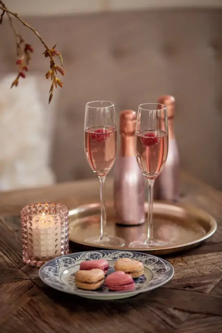 Zenzez Hotel & Lounge