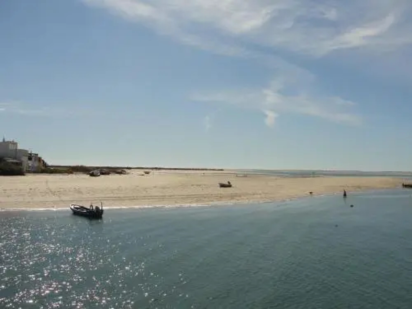 Lovely new House W/ Beatiful Garden