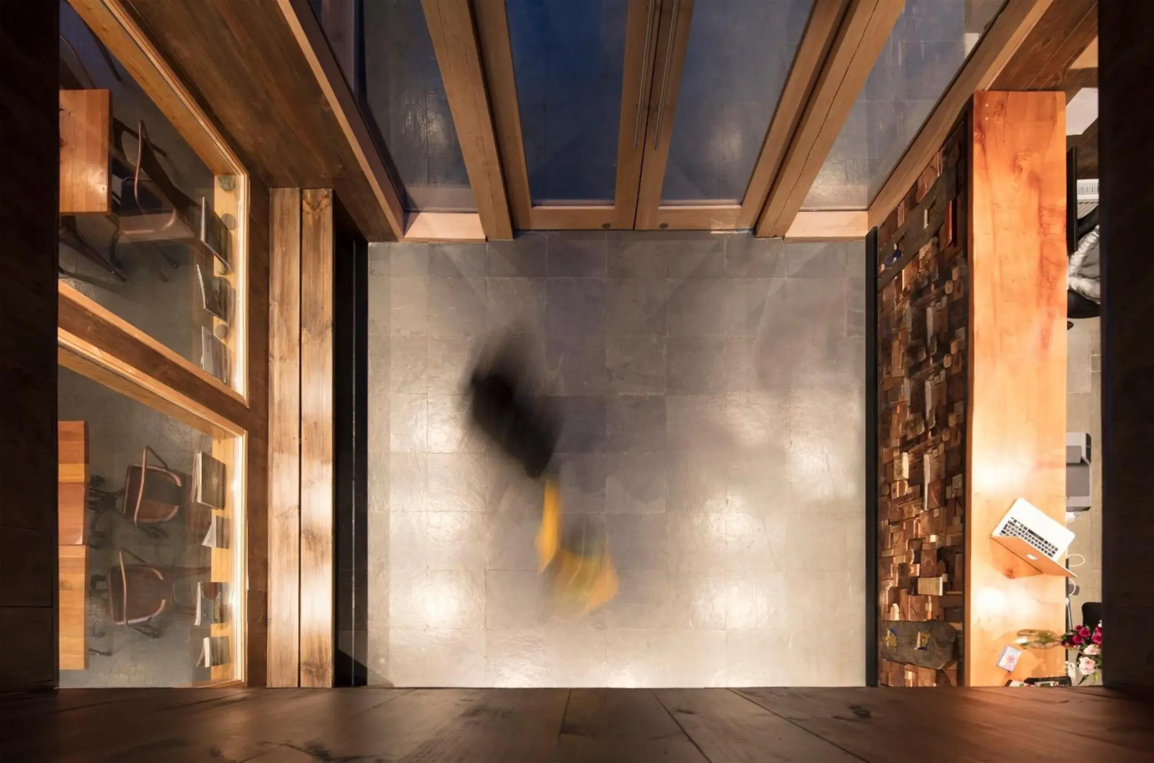 Hotel & Cafe Veliche