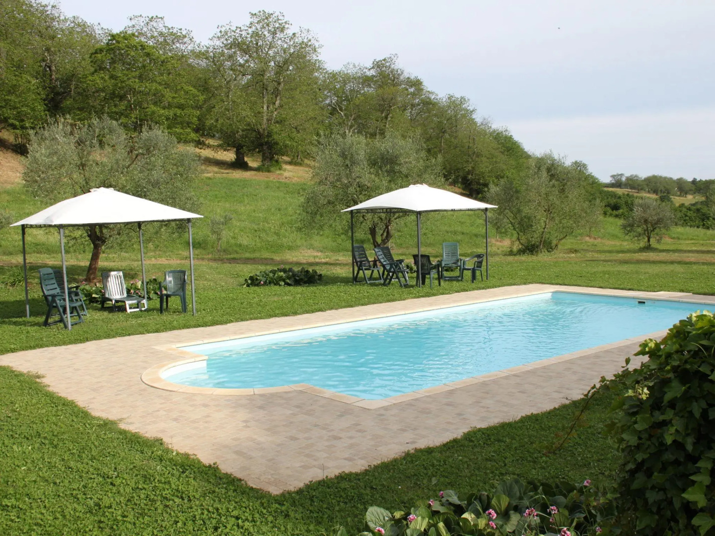 Stylish Apartment in Manziana with Swimming Pool