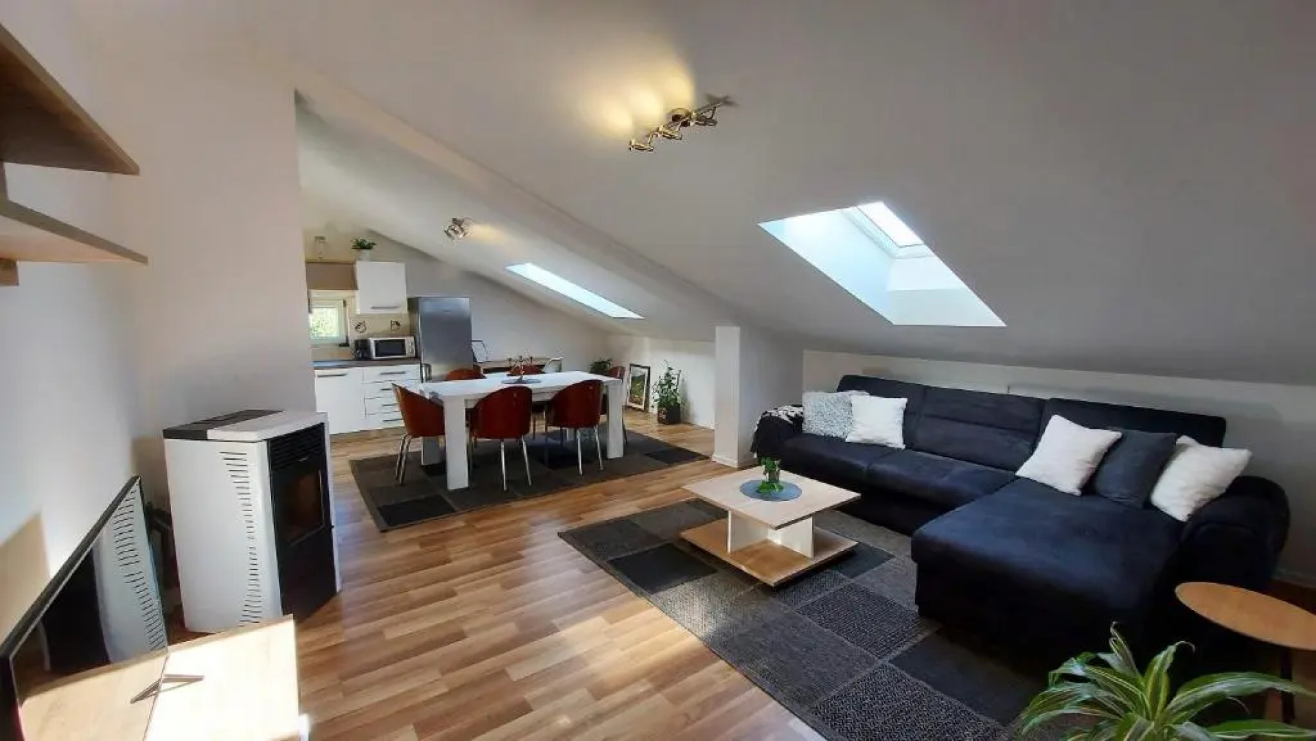 Rooms and Apartments IstraSoley