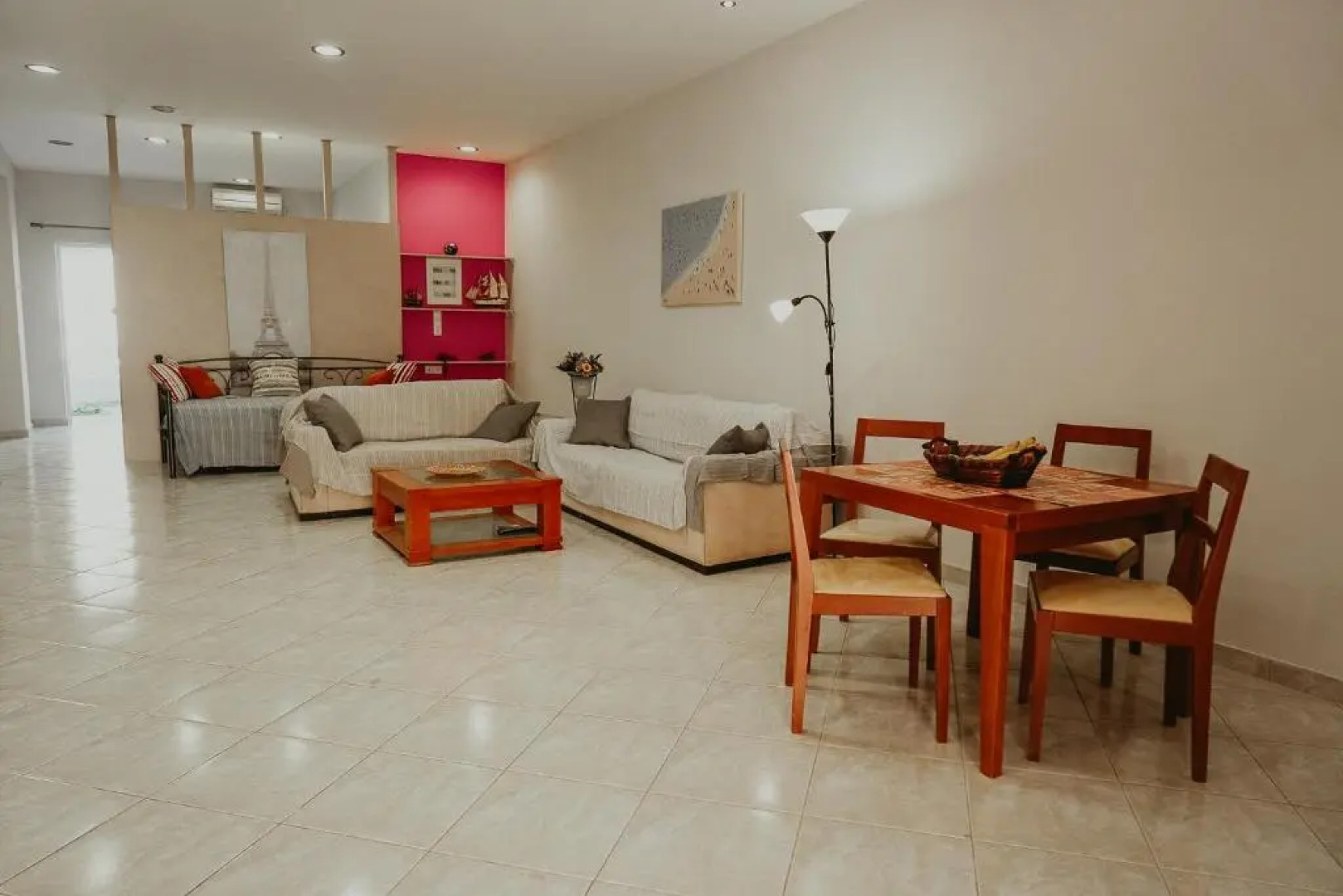 Beach house at Derveni