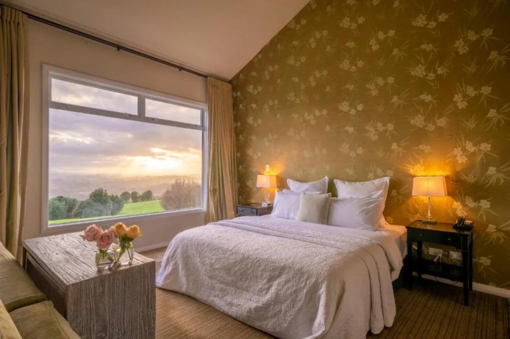 Woodhouse Mountain Lodge