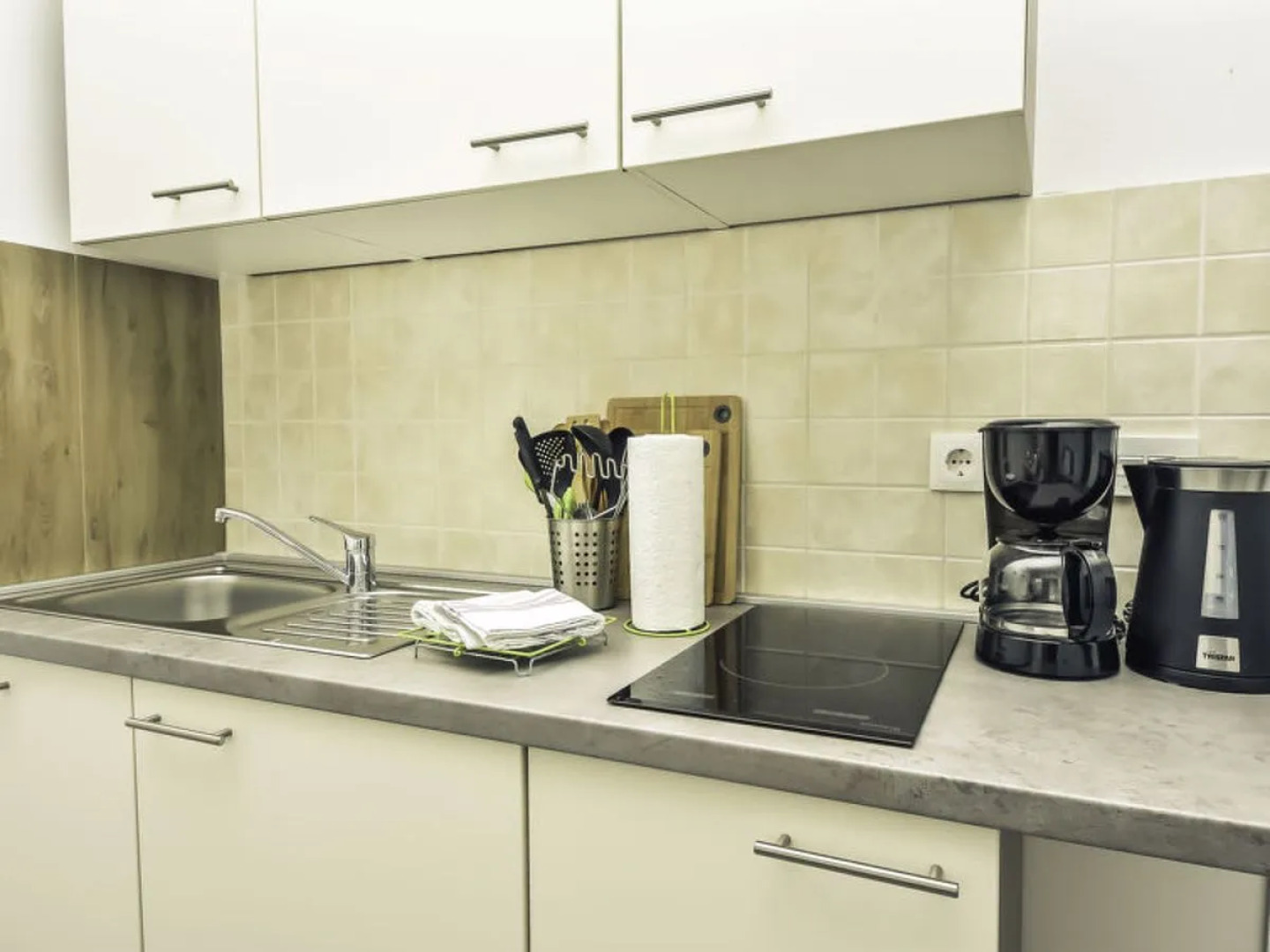 Apartment Snježana Karlobag 18147