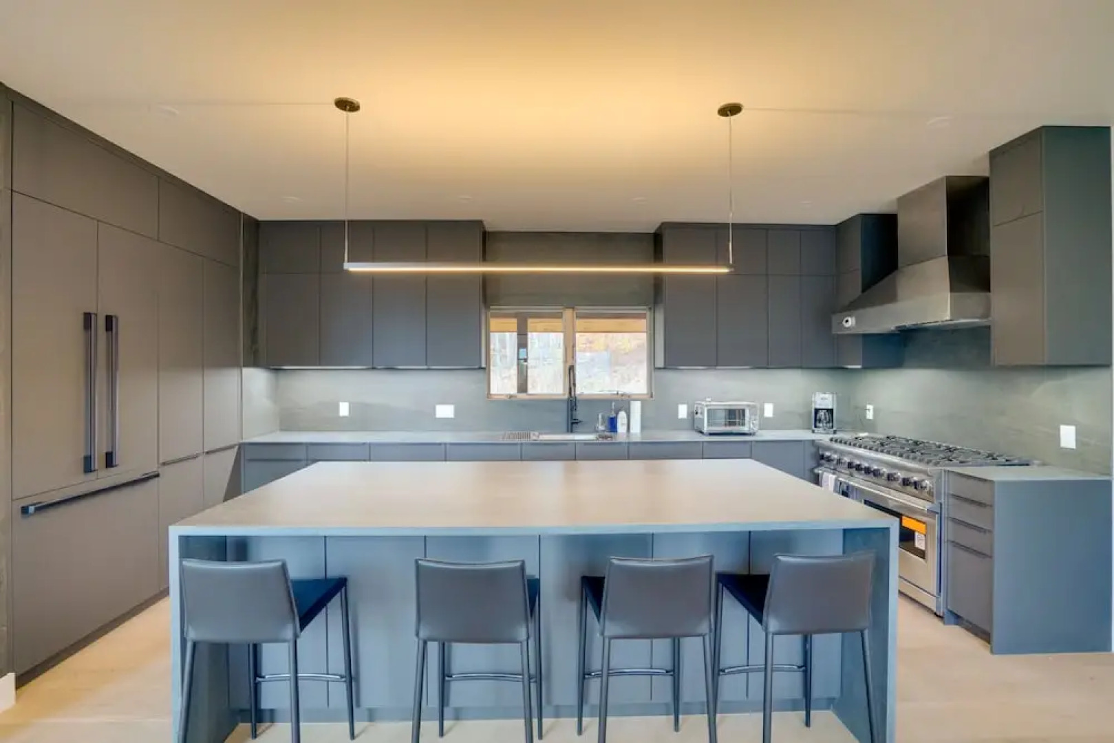 Brand New Luxury Ski Cabin - 2 Mi to Windham Mtn!