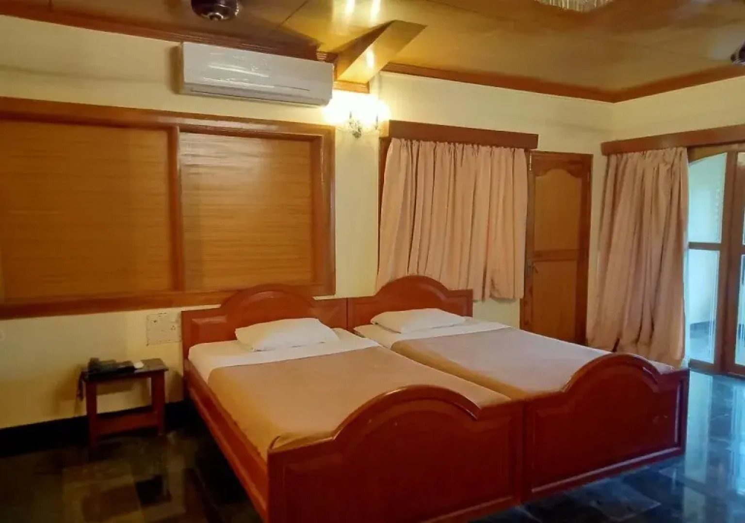 Sea Breeze Beach Resort