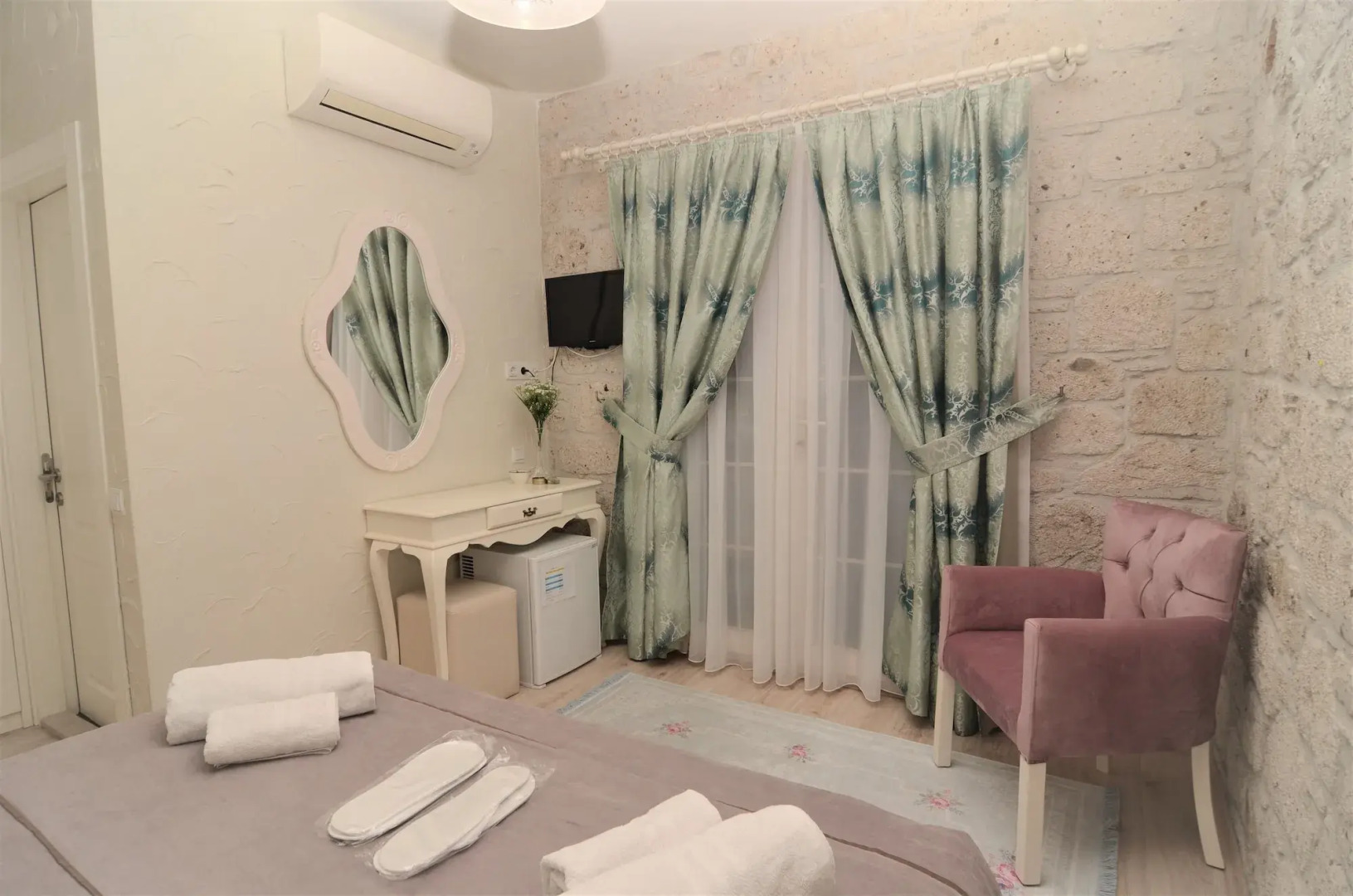 Alacati Eldoris Otel