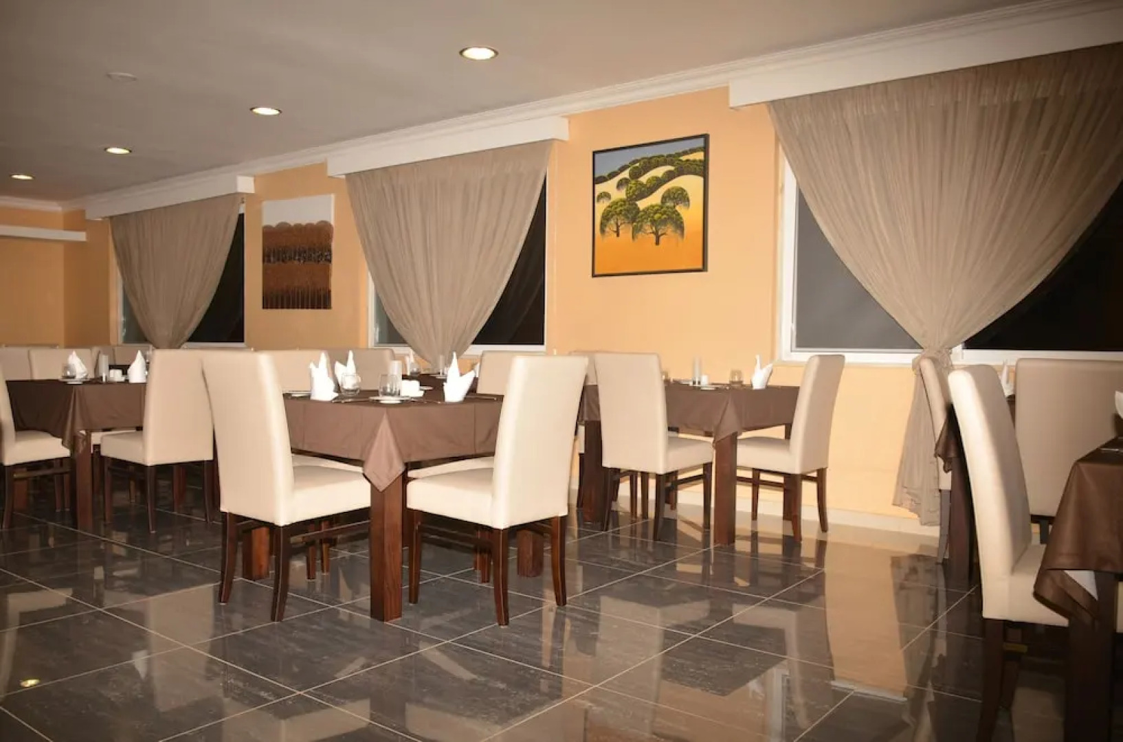 Hotel Imperio Bissau