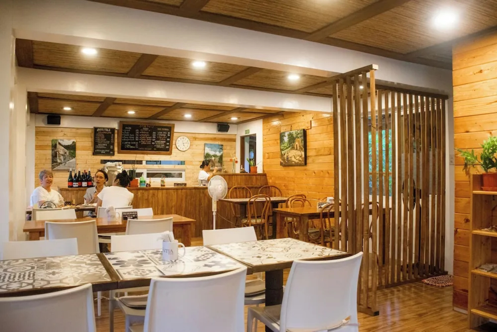 Bernardos Lantia Hotel