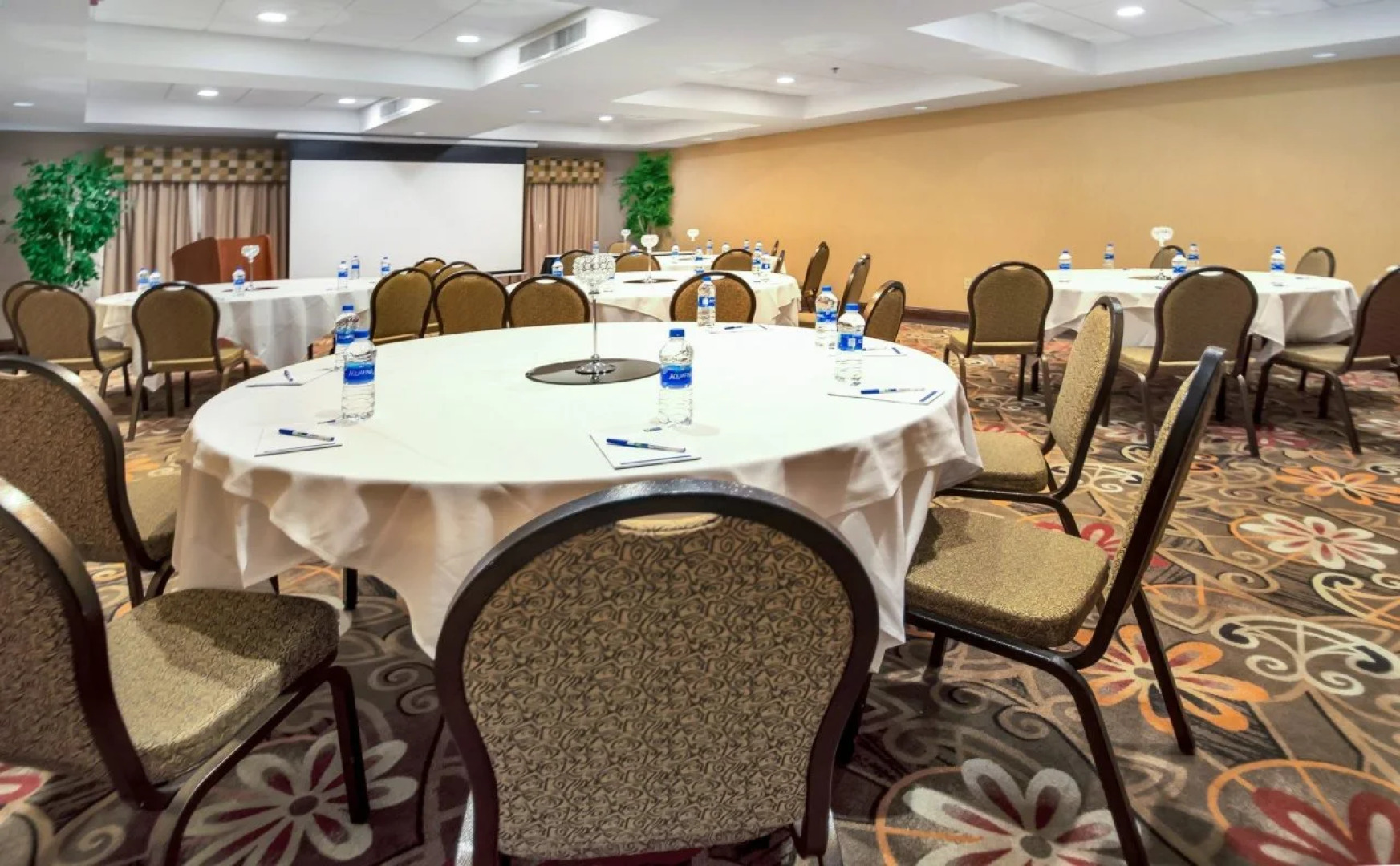 Four Points by Sheraton Fayetteville Fort Bragg