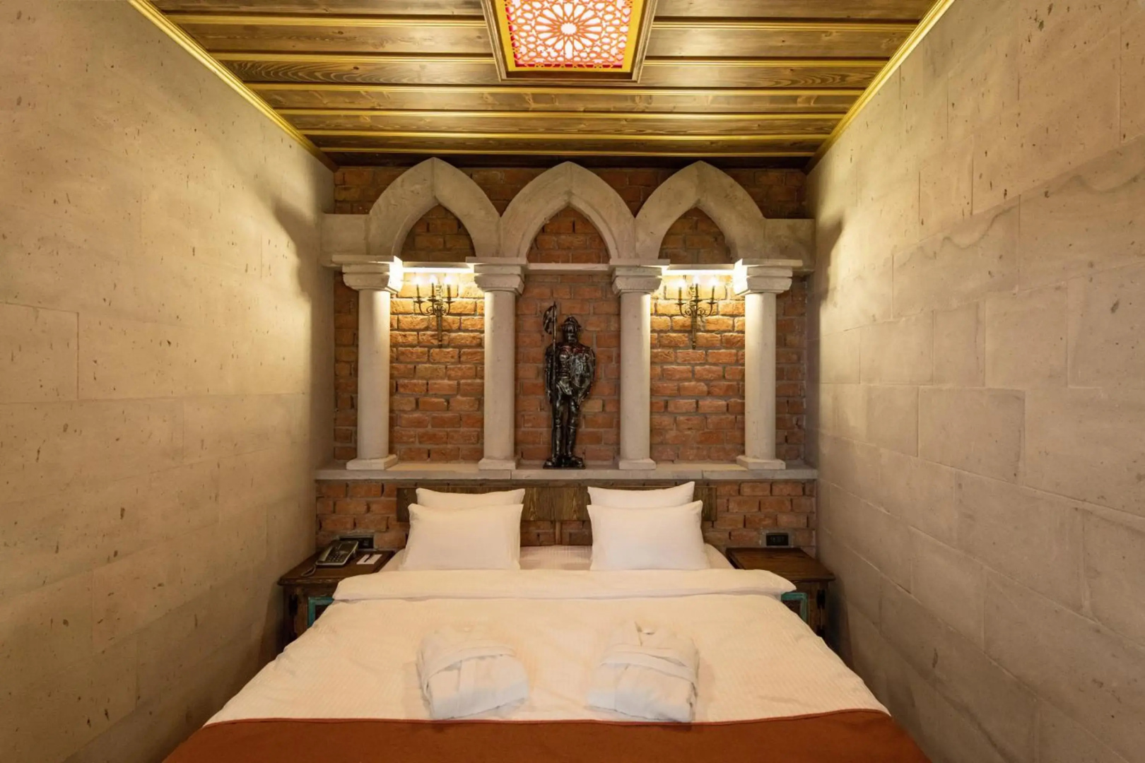 Foremanson Cave Hotel