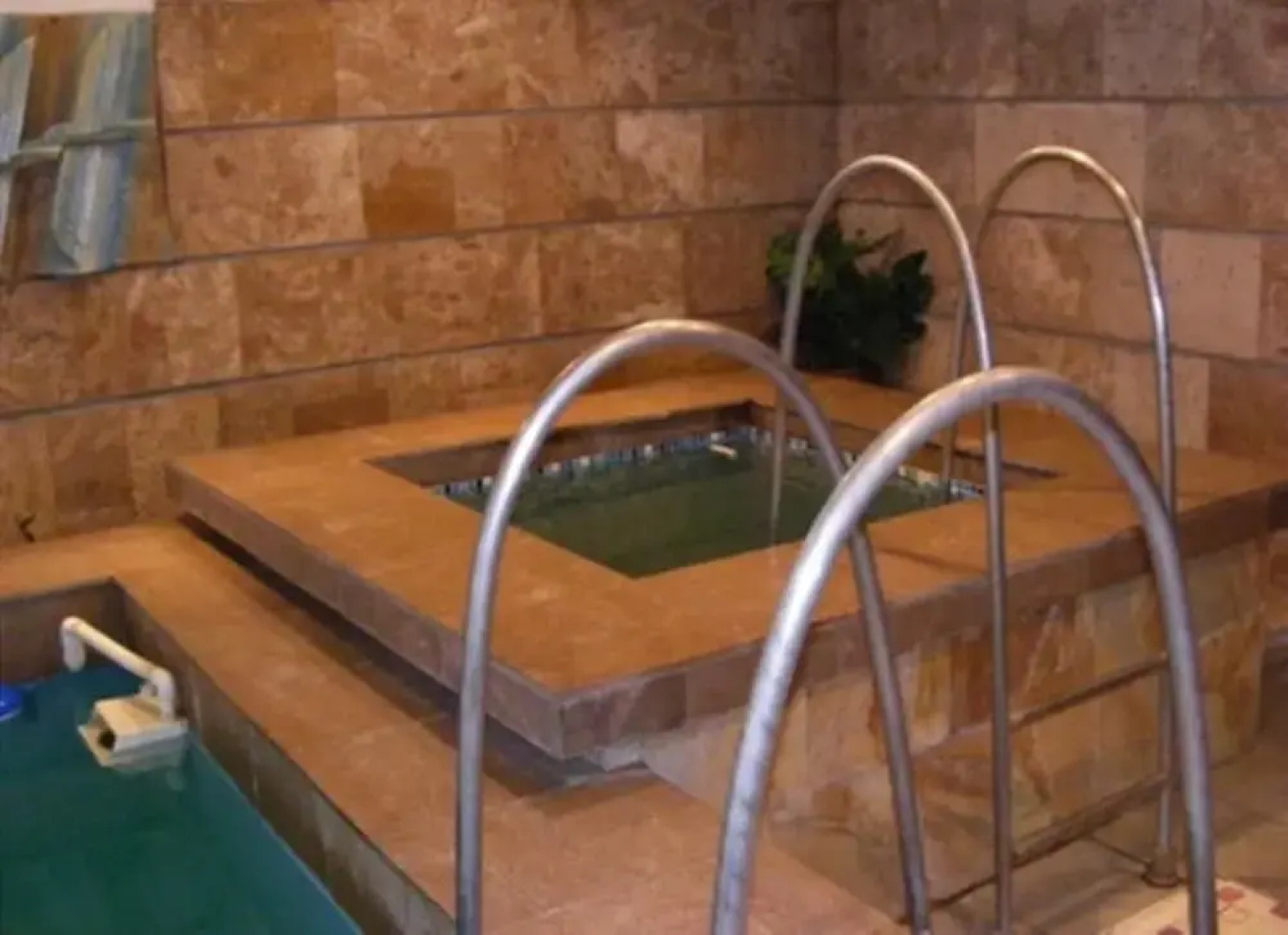 Отель «Бумеранг»