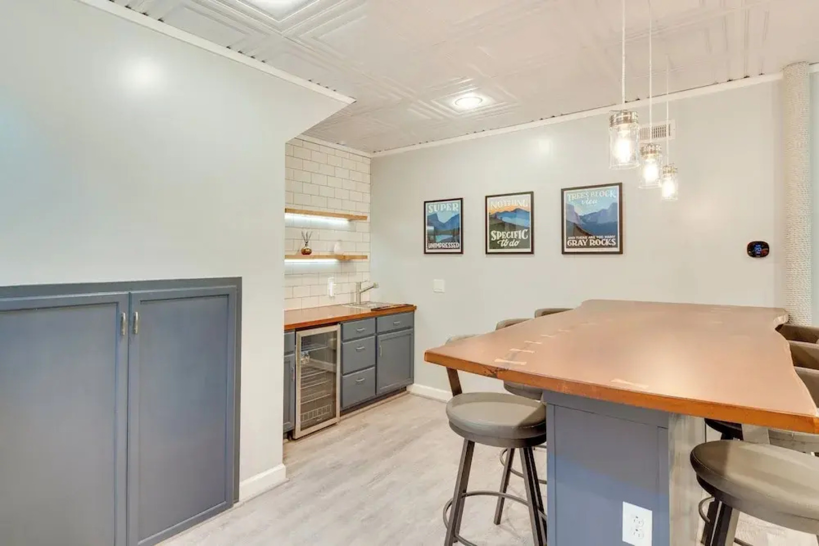 Blue Ridge Mountain Retreat: Deck & Sunroom!