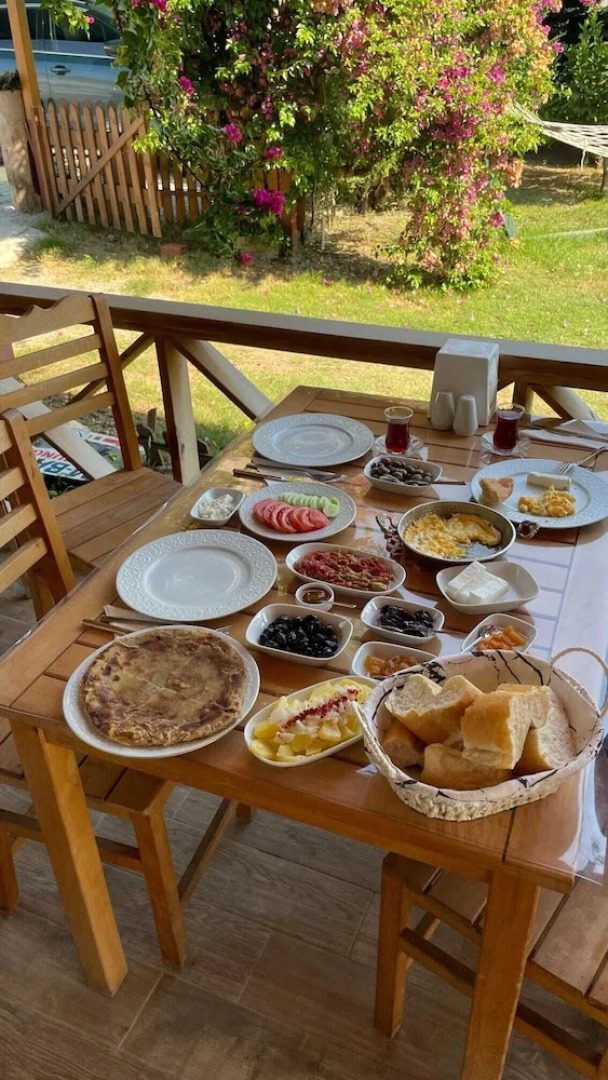 EM-BA Butik Bungalov