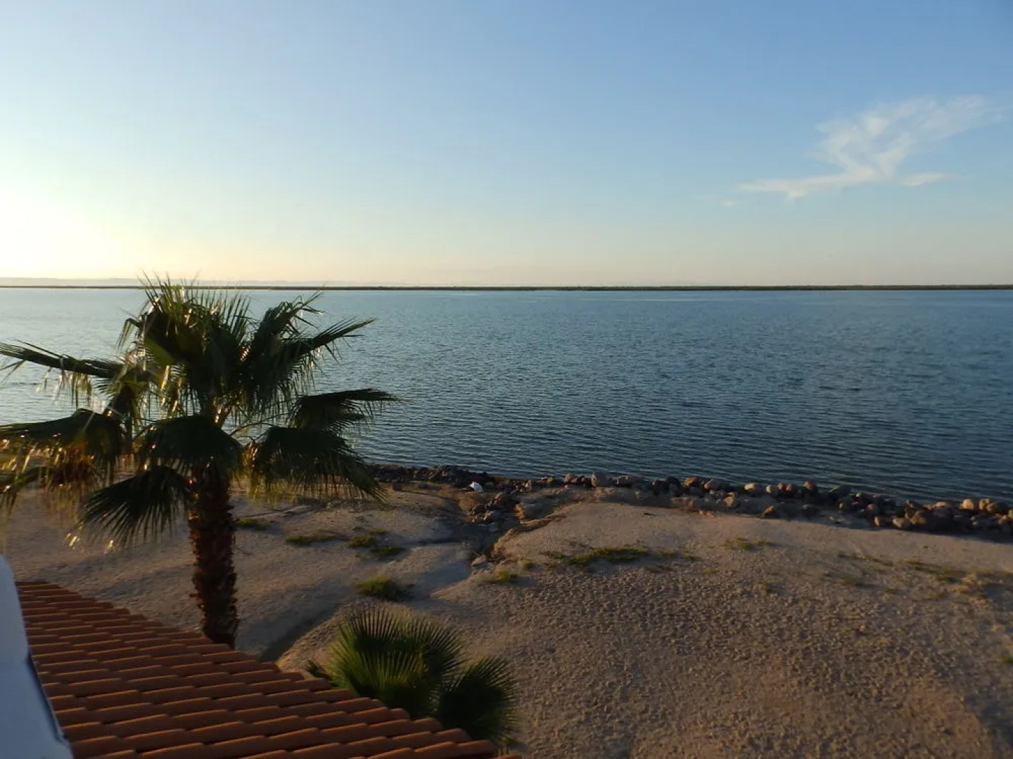 Casa Kootenay Waterfront BnB