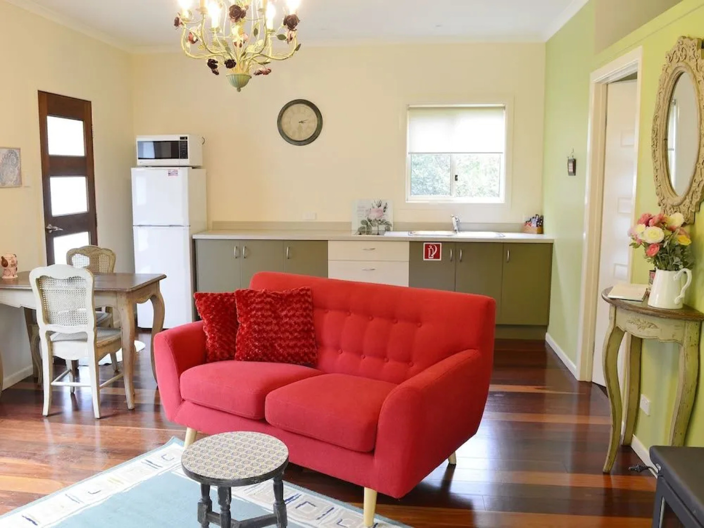 Apple Tree Cottage & Studio