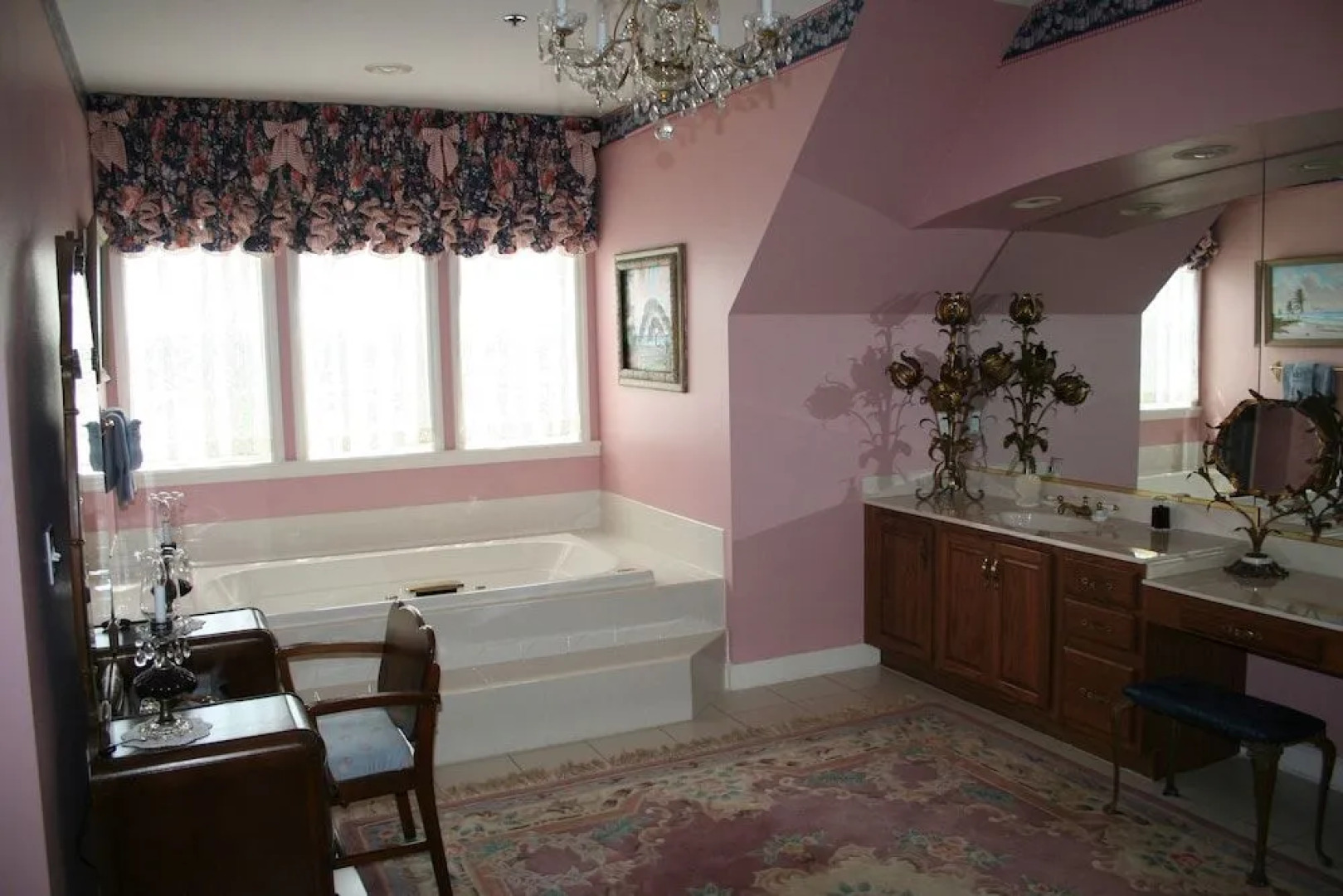 Heron Cay Lakeview Bed & Breakfast Inn