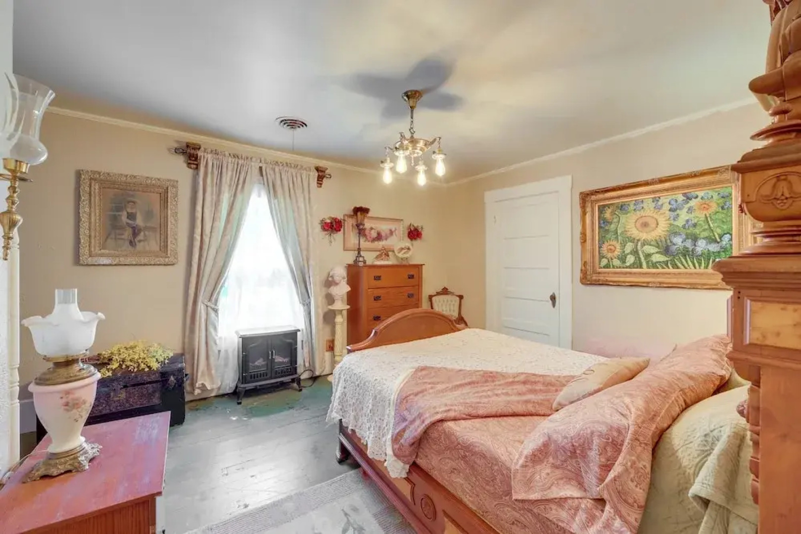 Historic Fort Smith Cottage < 1 Mi to Downtown!