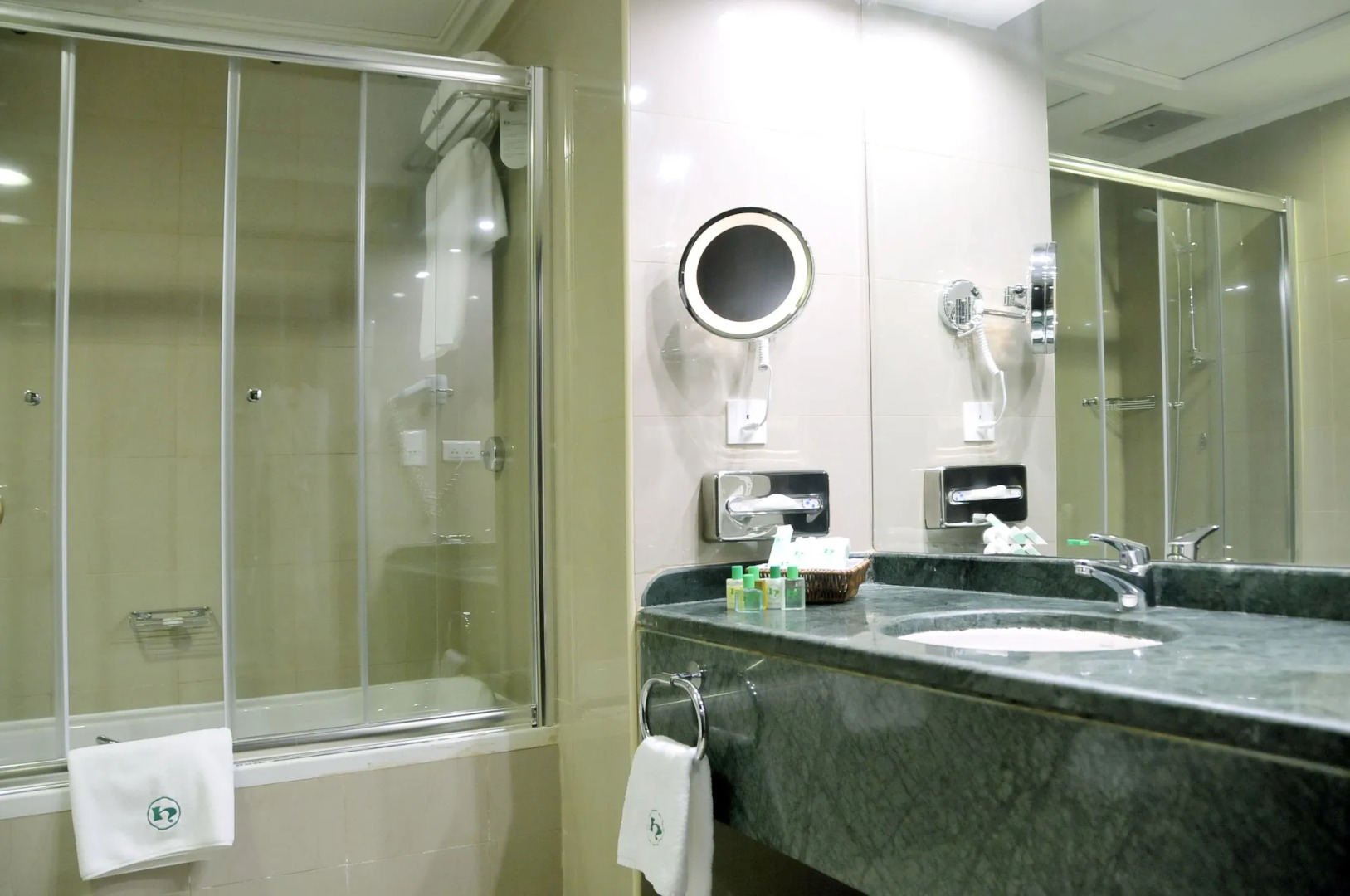Habitat Hotel All Suites - Jeddah