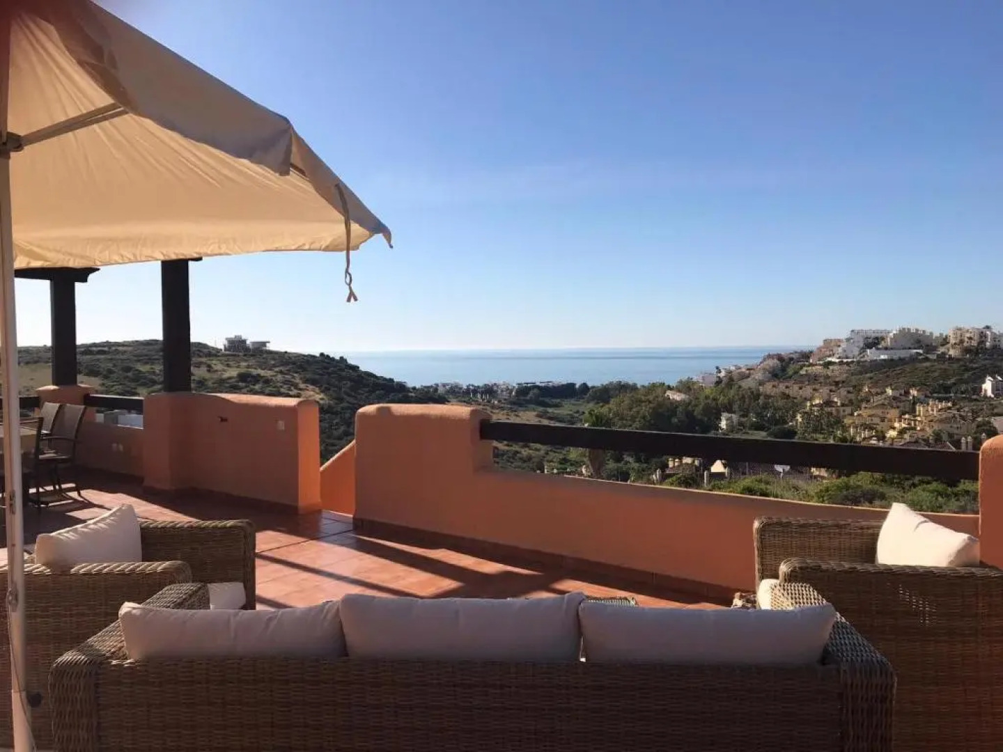 Casares Del Sol 2 Bedroom Holiday Penthouse