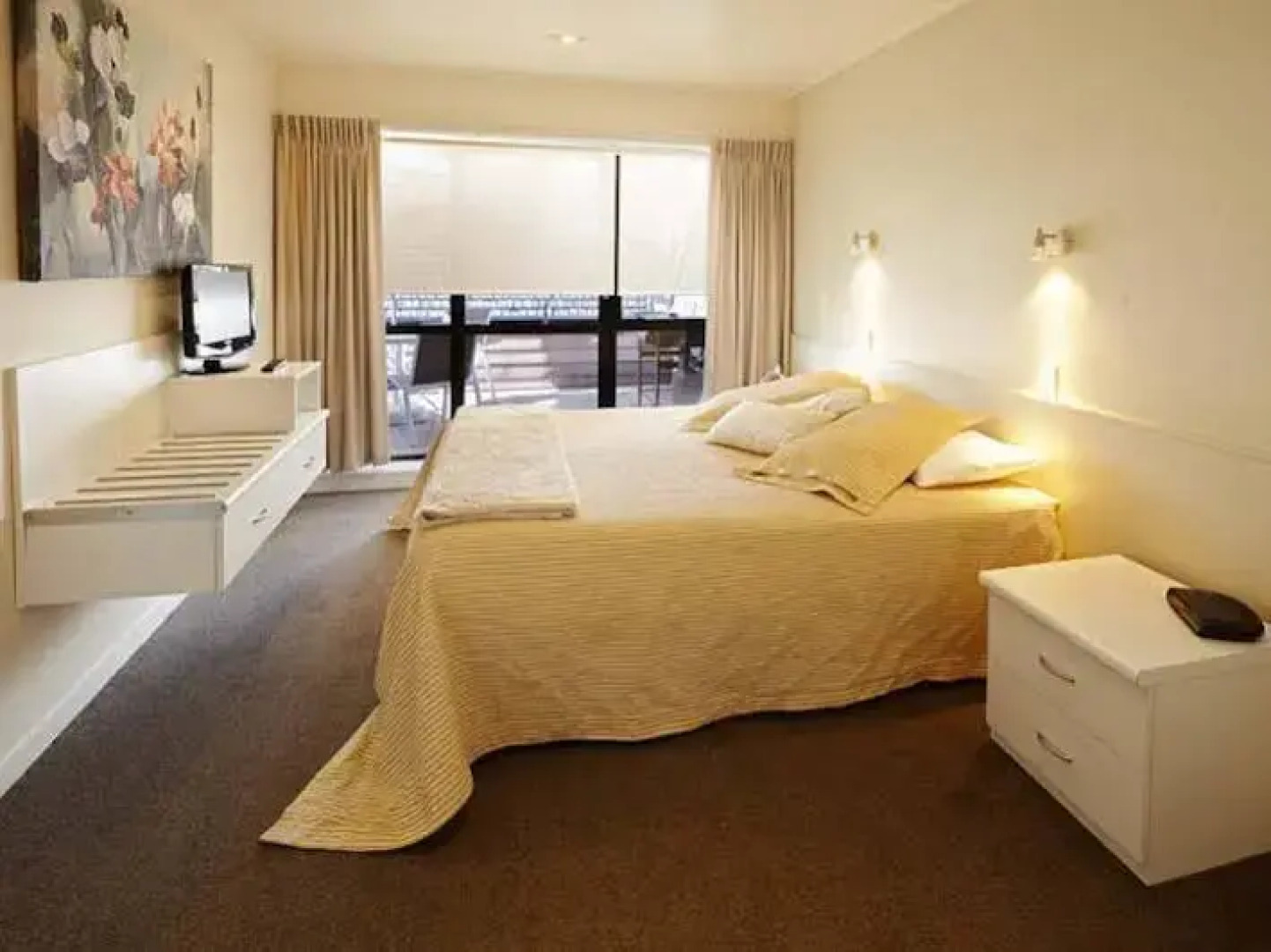 Pioneer Waterfront Apartments