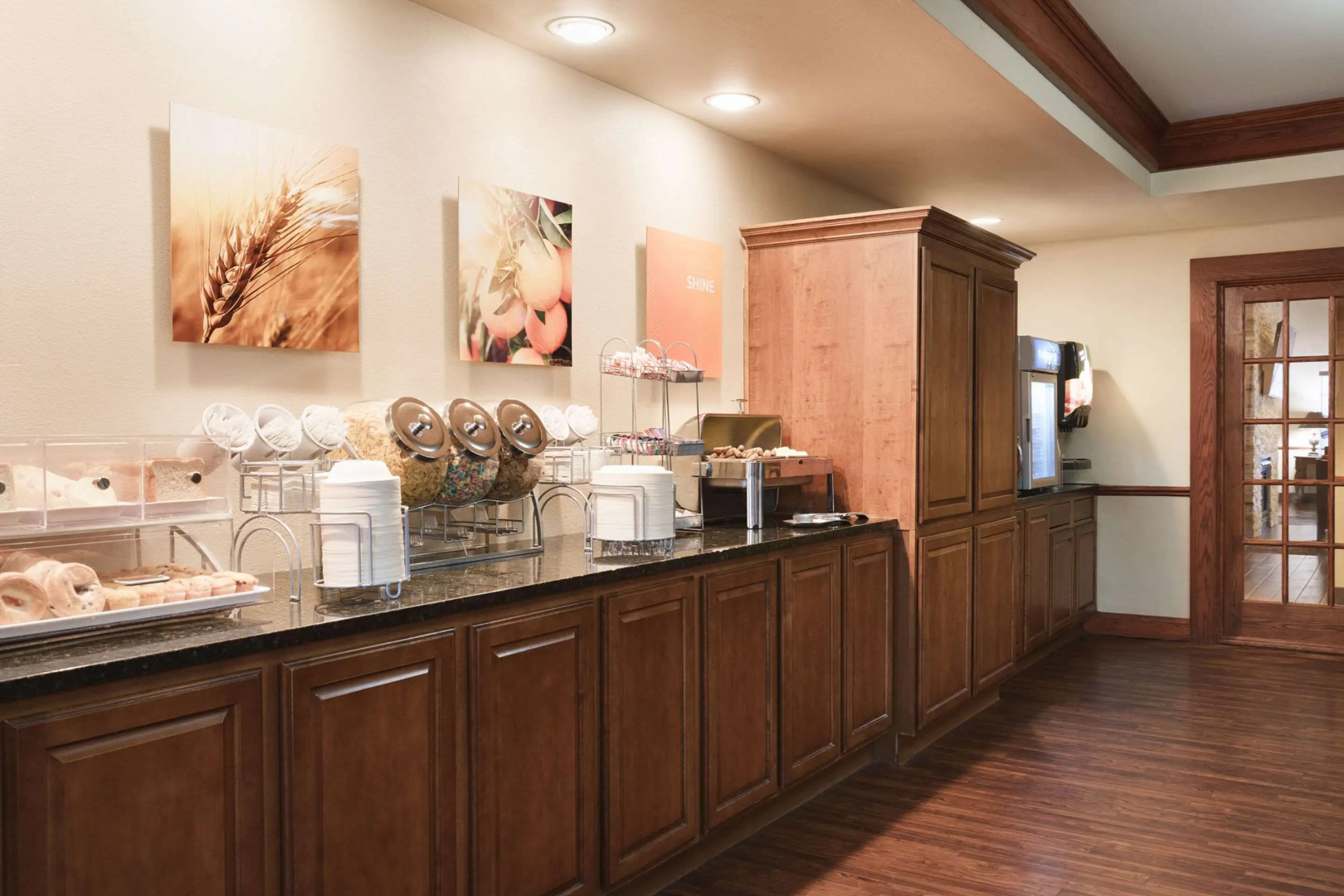 Comfort Suites Milwaukee Airport