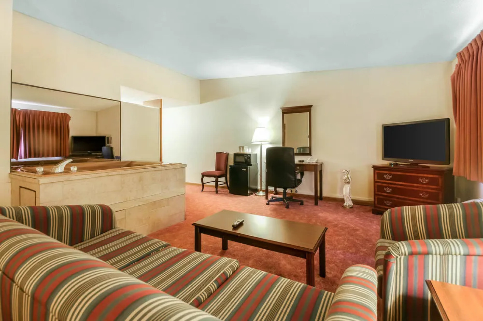 Quality Inn and Suites Beaver Dam
