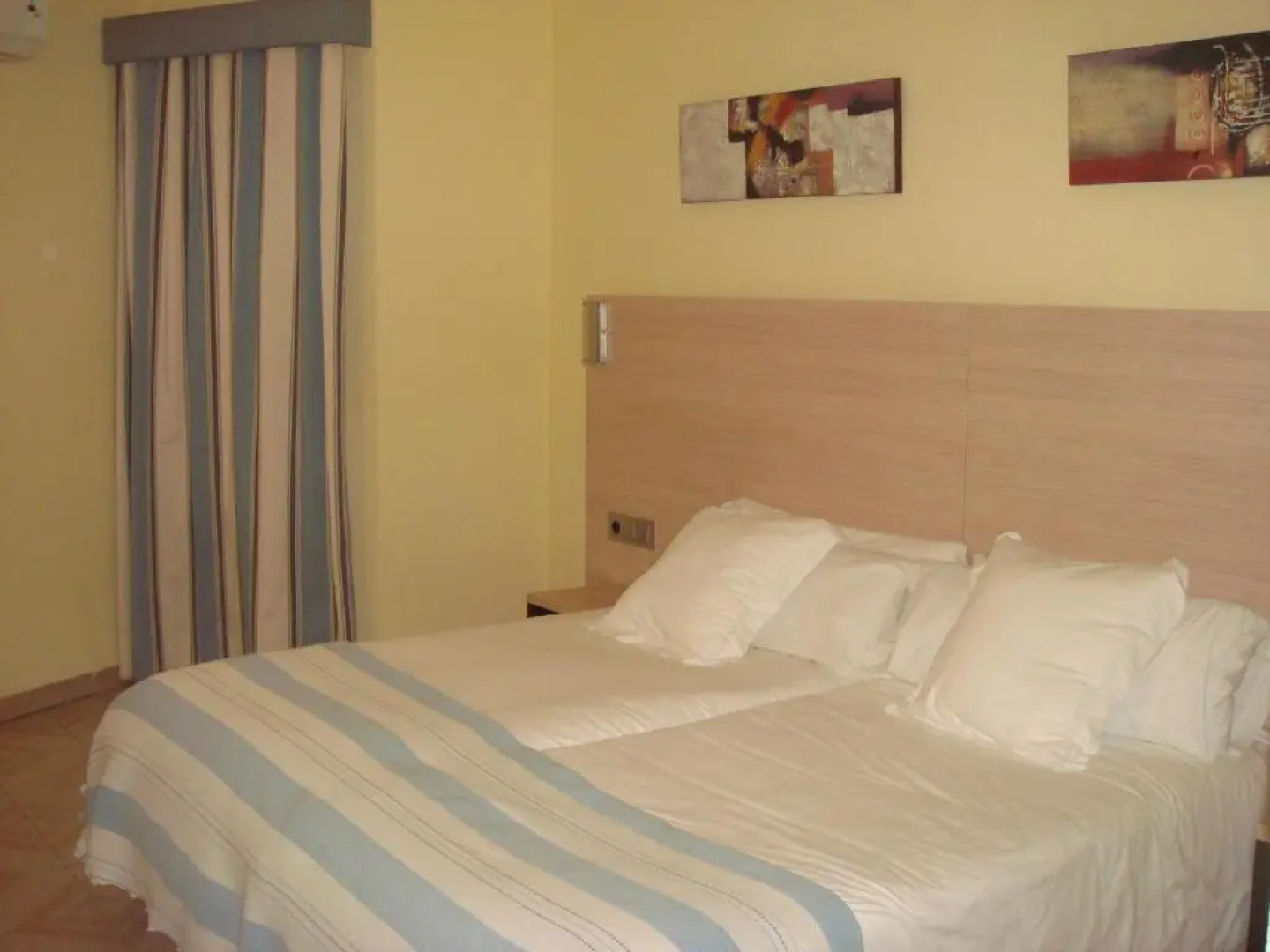 Hotel Oasis Familiar