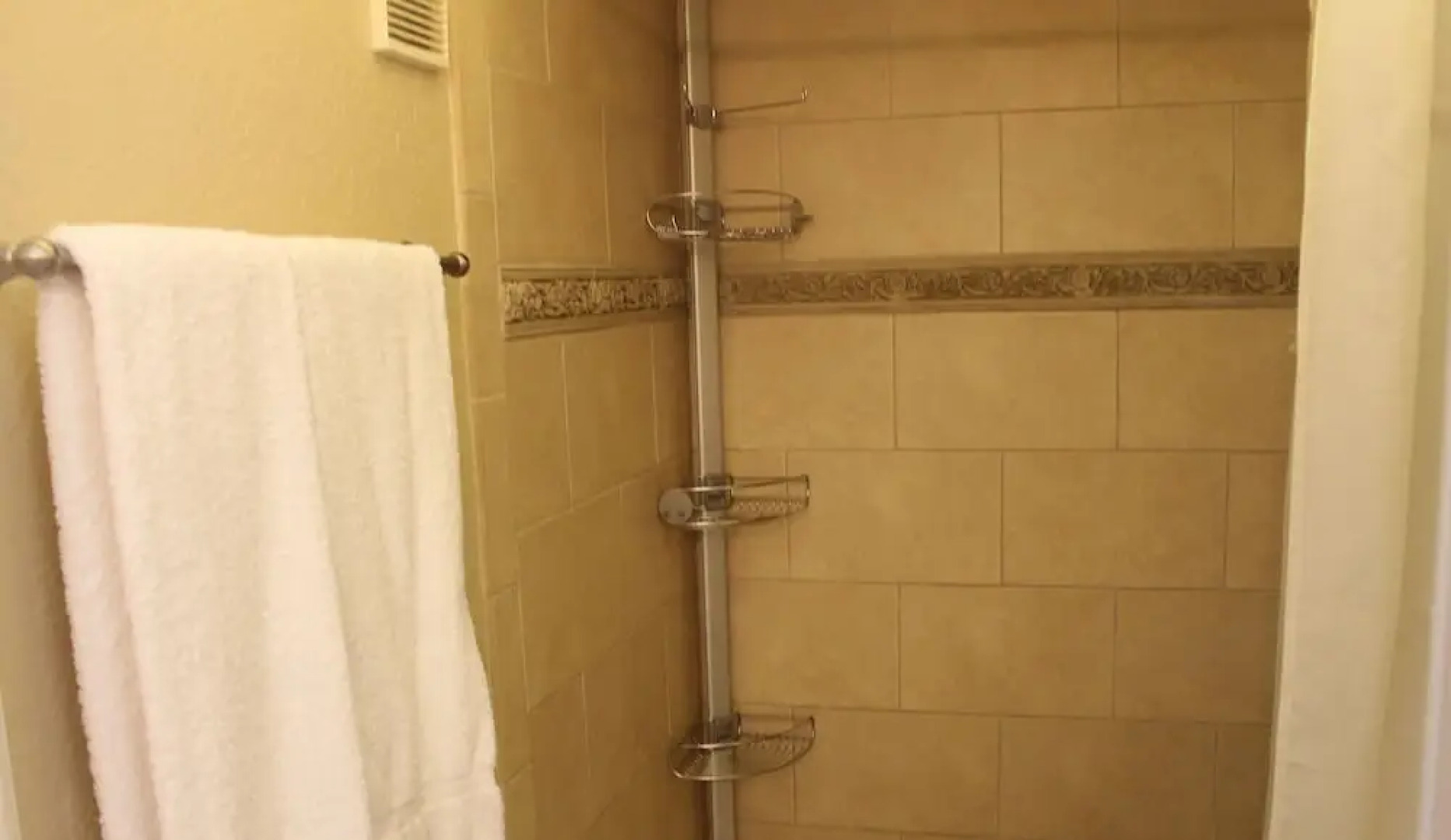 Sea Breeze 303 Apartment