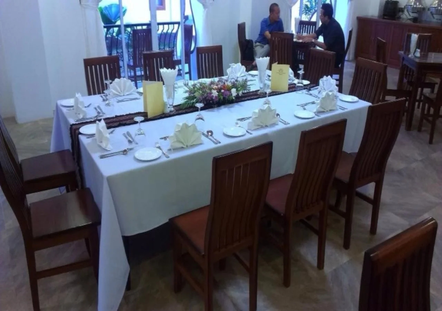 Yadanarpon Dynasty Hotel