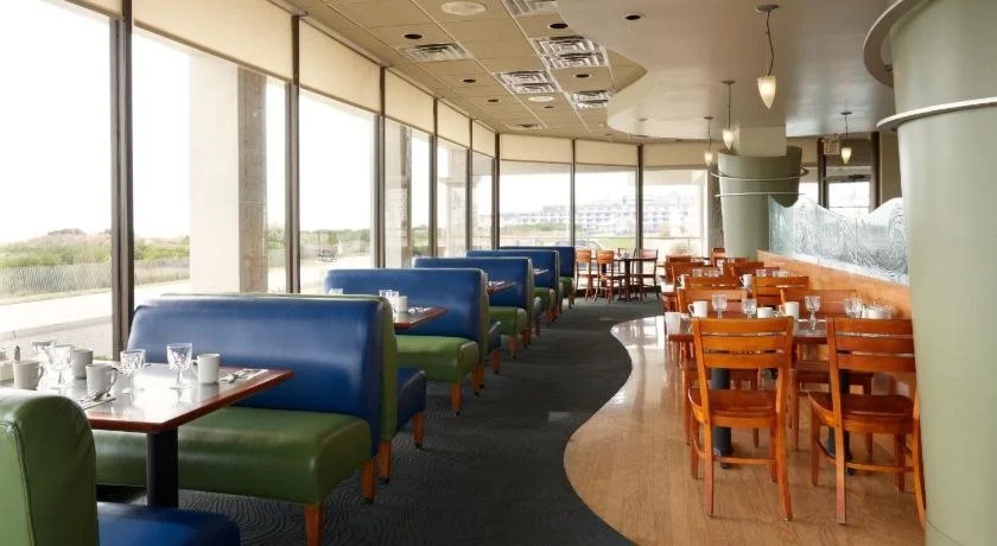 Port Royal Oceanfront Hotel