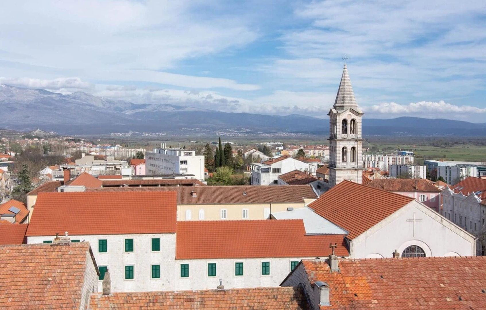 Nice Apartment in Sinj With Wifi and 3 Bedrooms