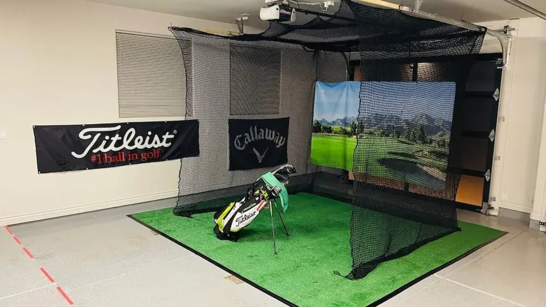 Luxury Contemporary Sanctuary w/ Pool and Views!