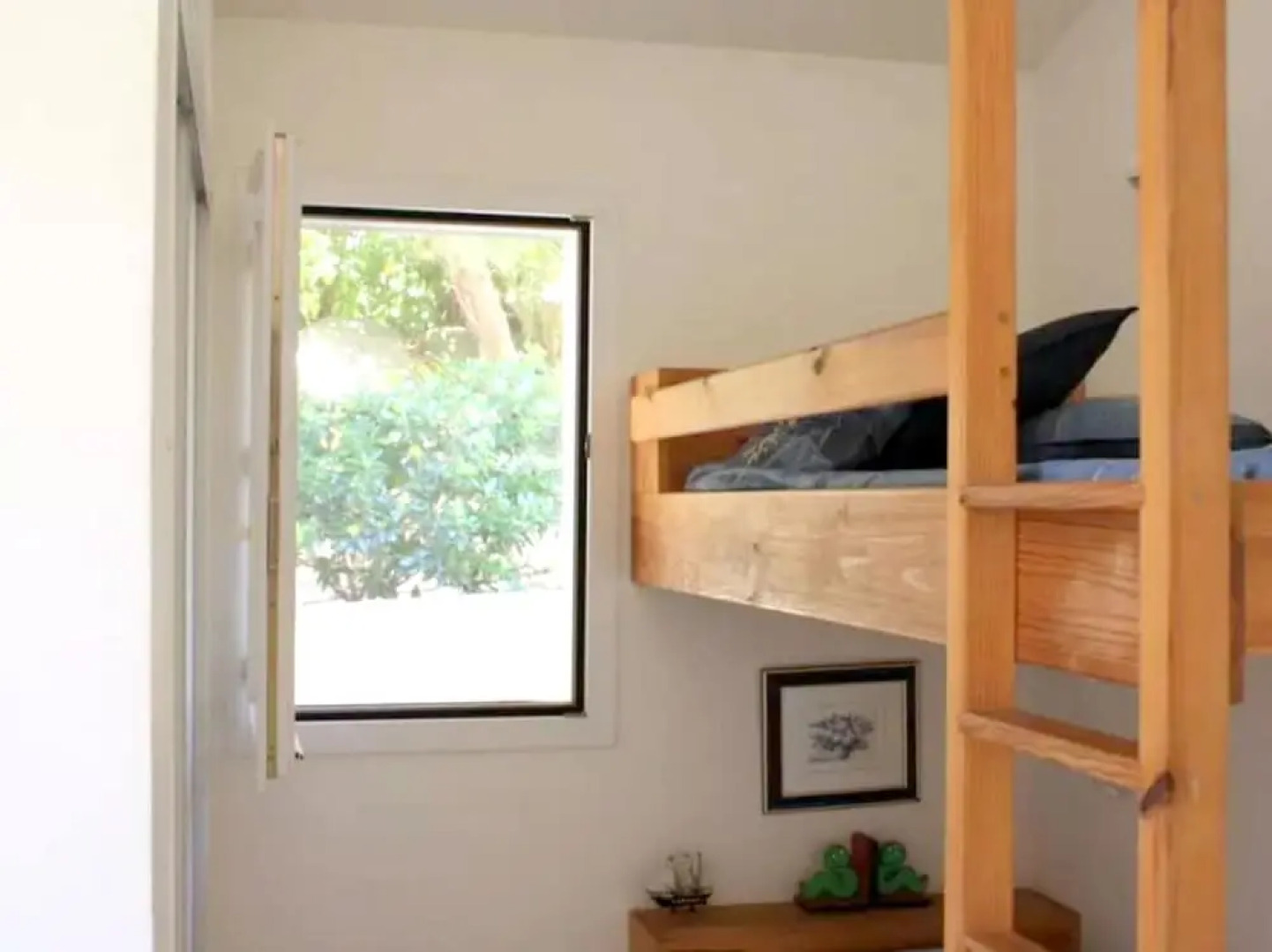 House With 4 Bedrooms in Sainte Lucie, With Wonderful sea View, Pool A