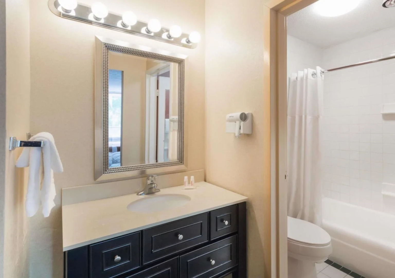 Ramada by Wyndham Roanoke