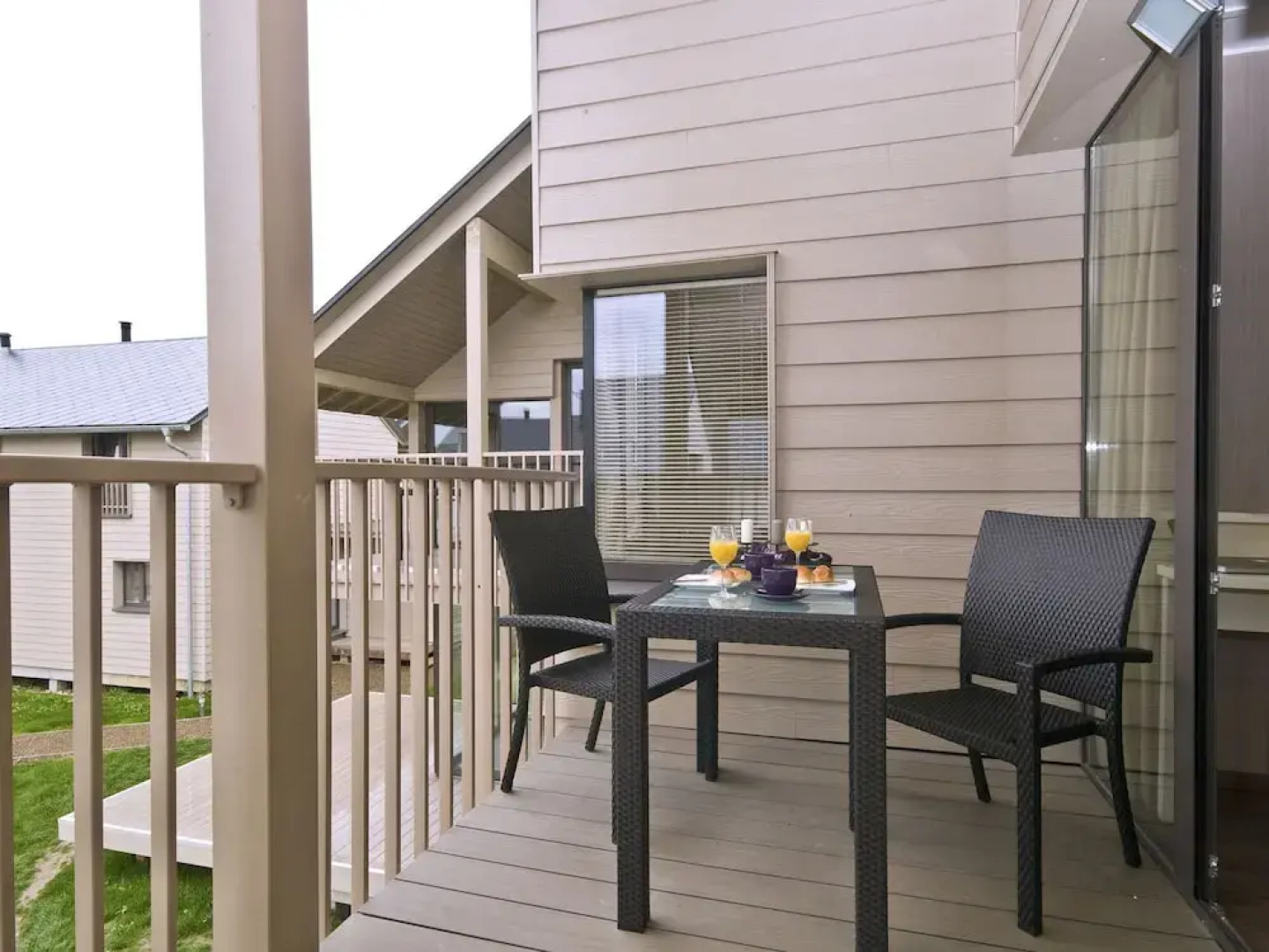 Comfortable Villa With Stove, Located in a Lake Area