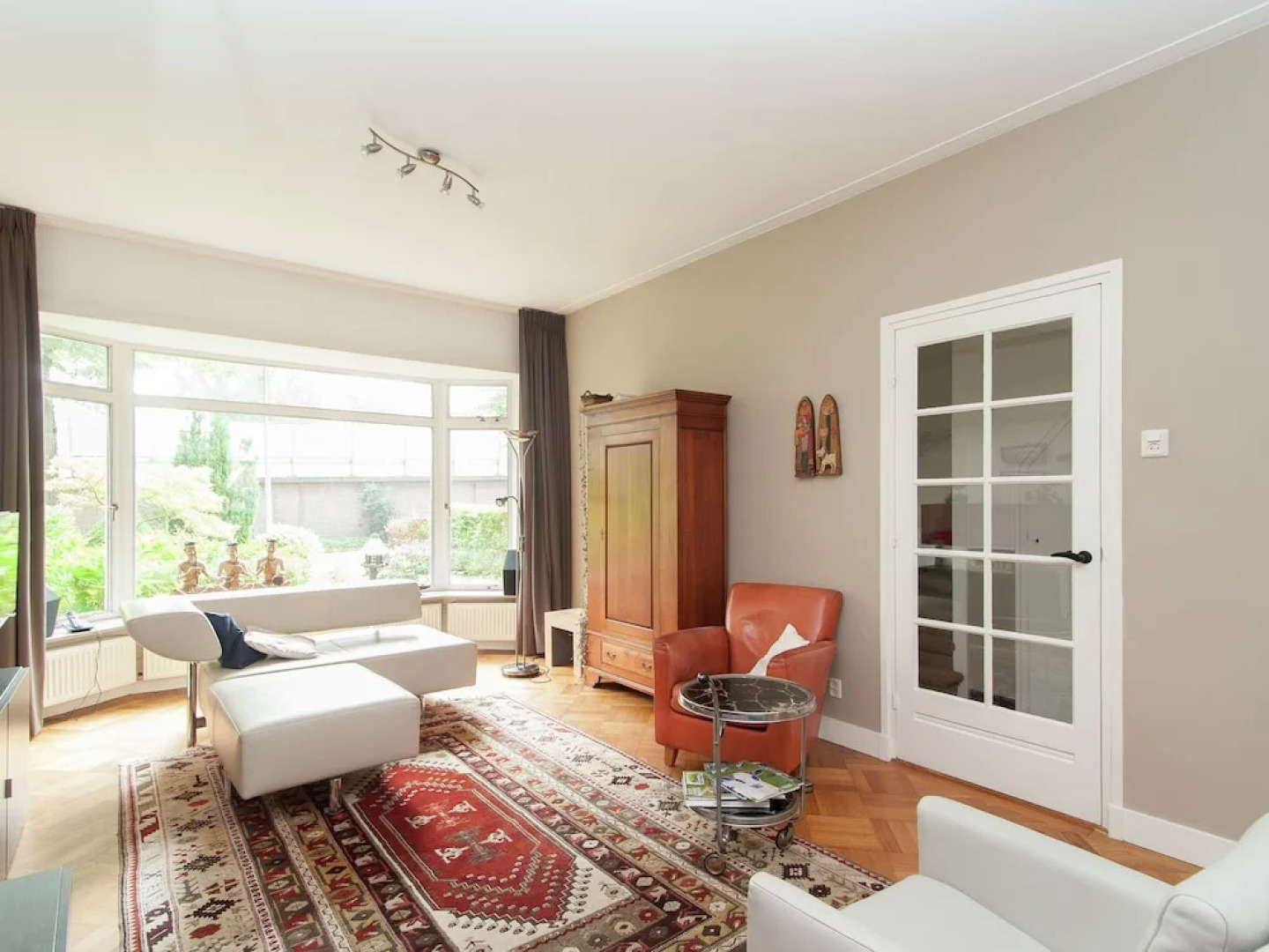 Comfortable Holiday Home in Overveen With a Terrace