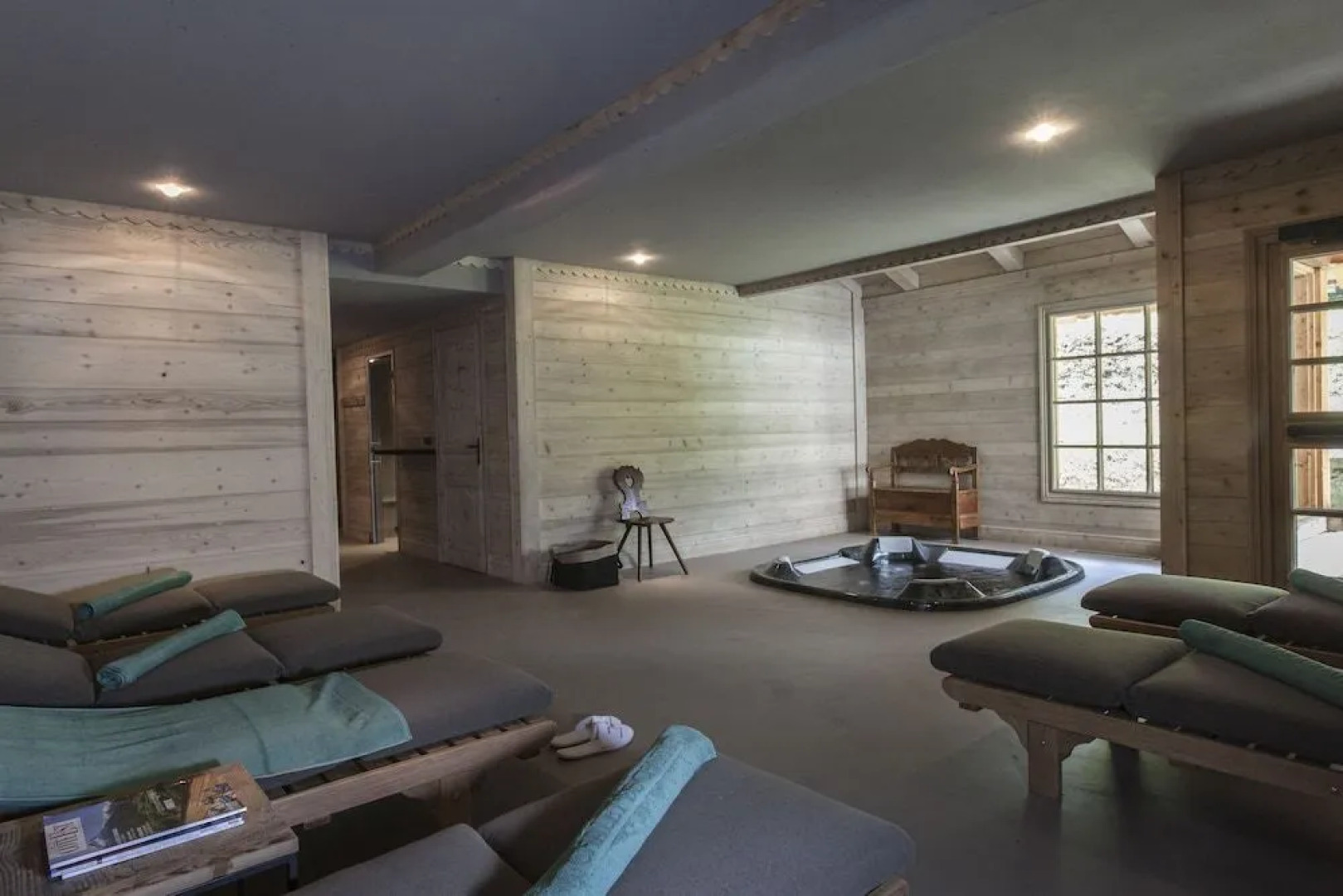 Le Cerf Amoureux Hotel