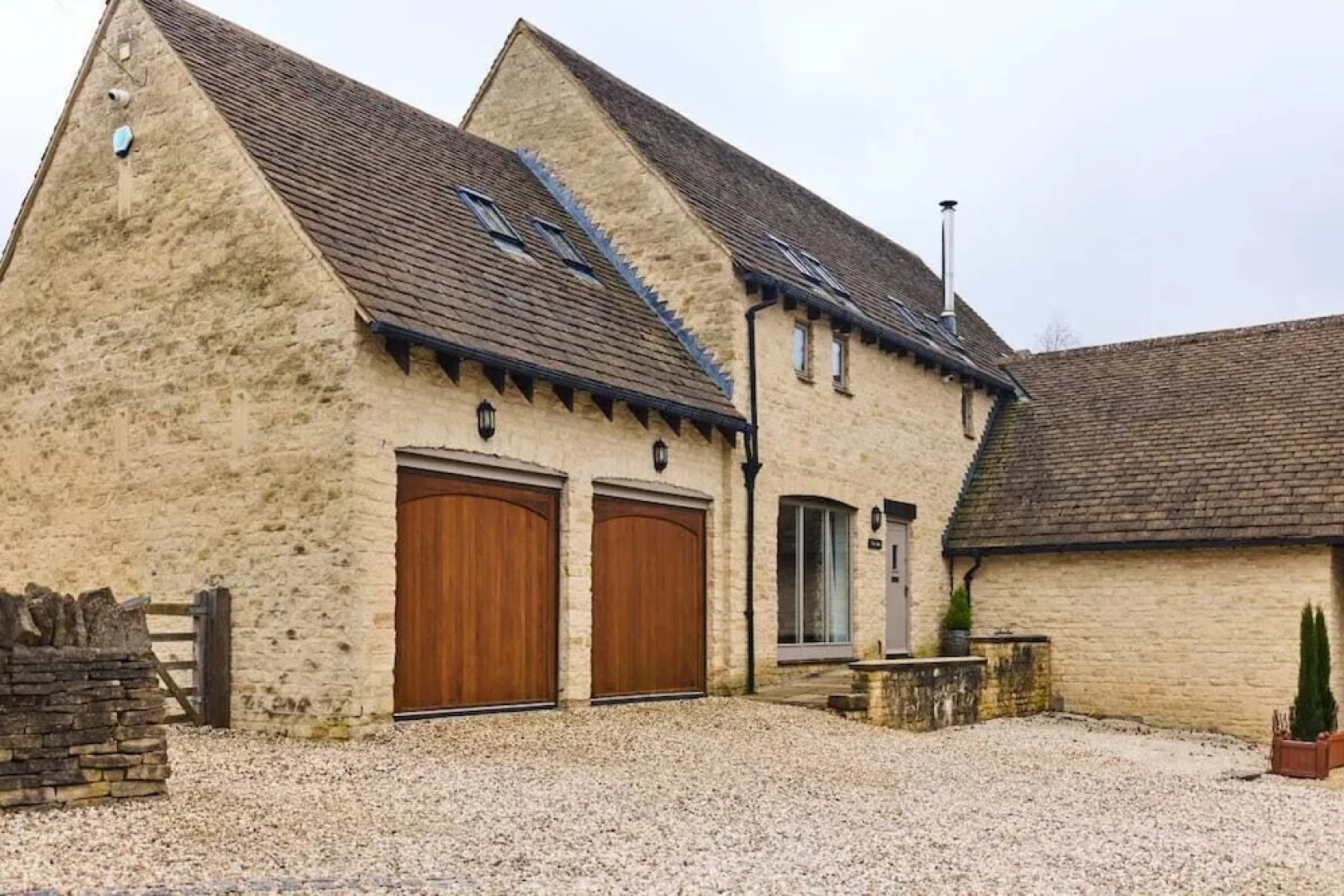The Bourton-on-the-water Place - Lovely 5bdr House With Parking + Garden