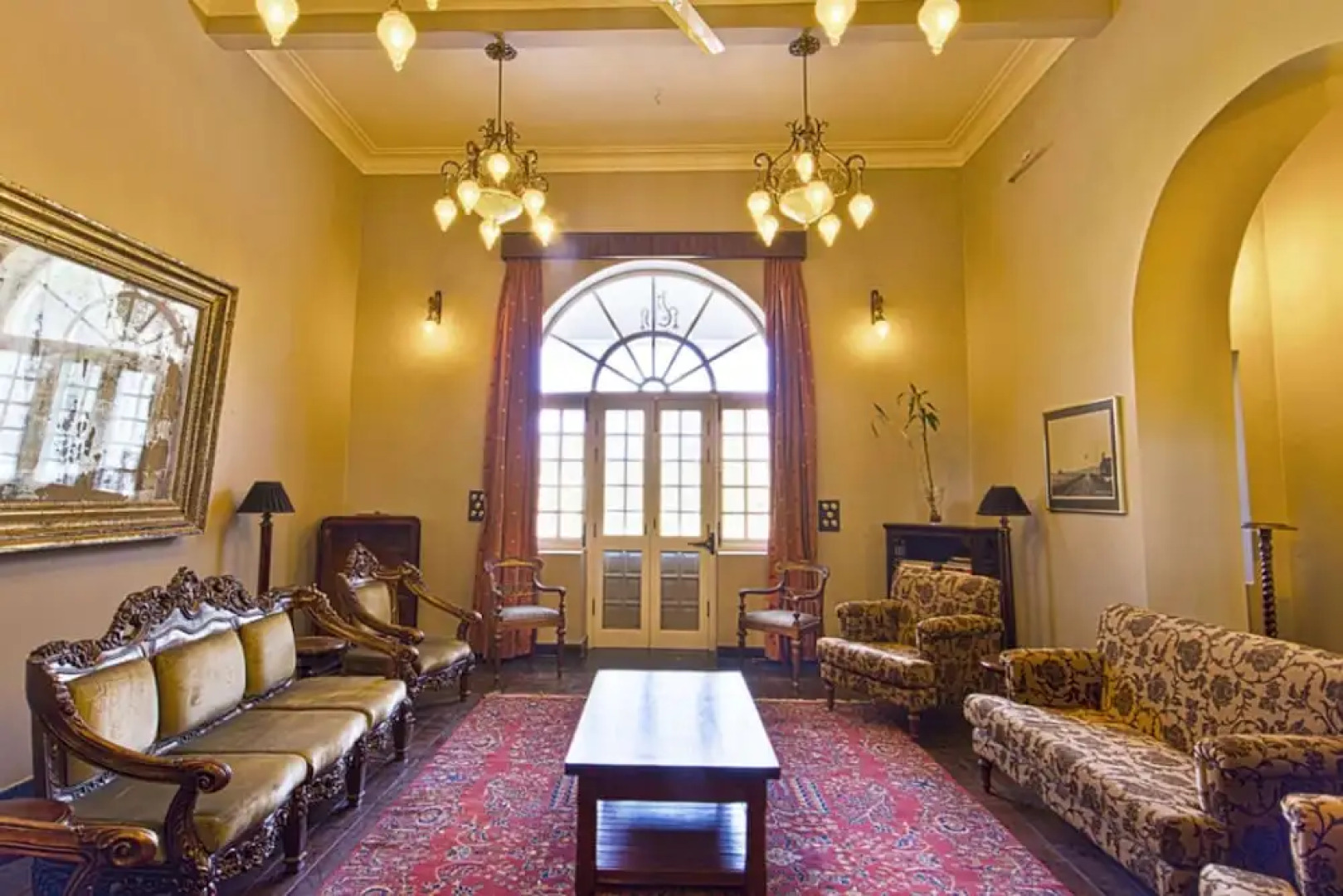 Altus Luxury Homestay